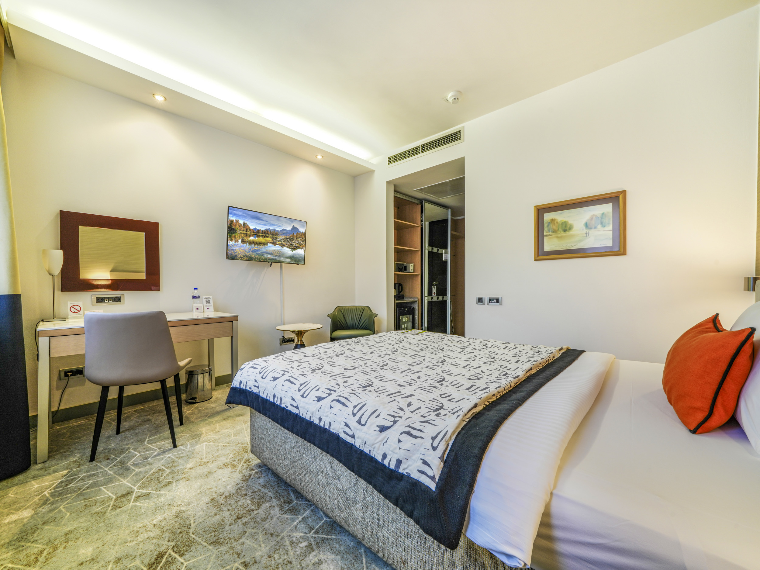 Double Single Superior