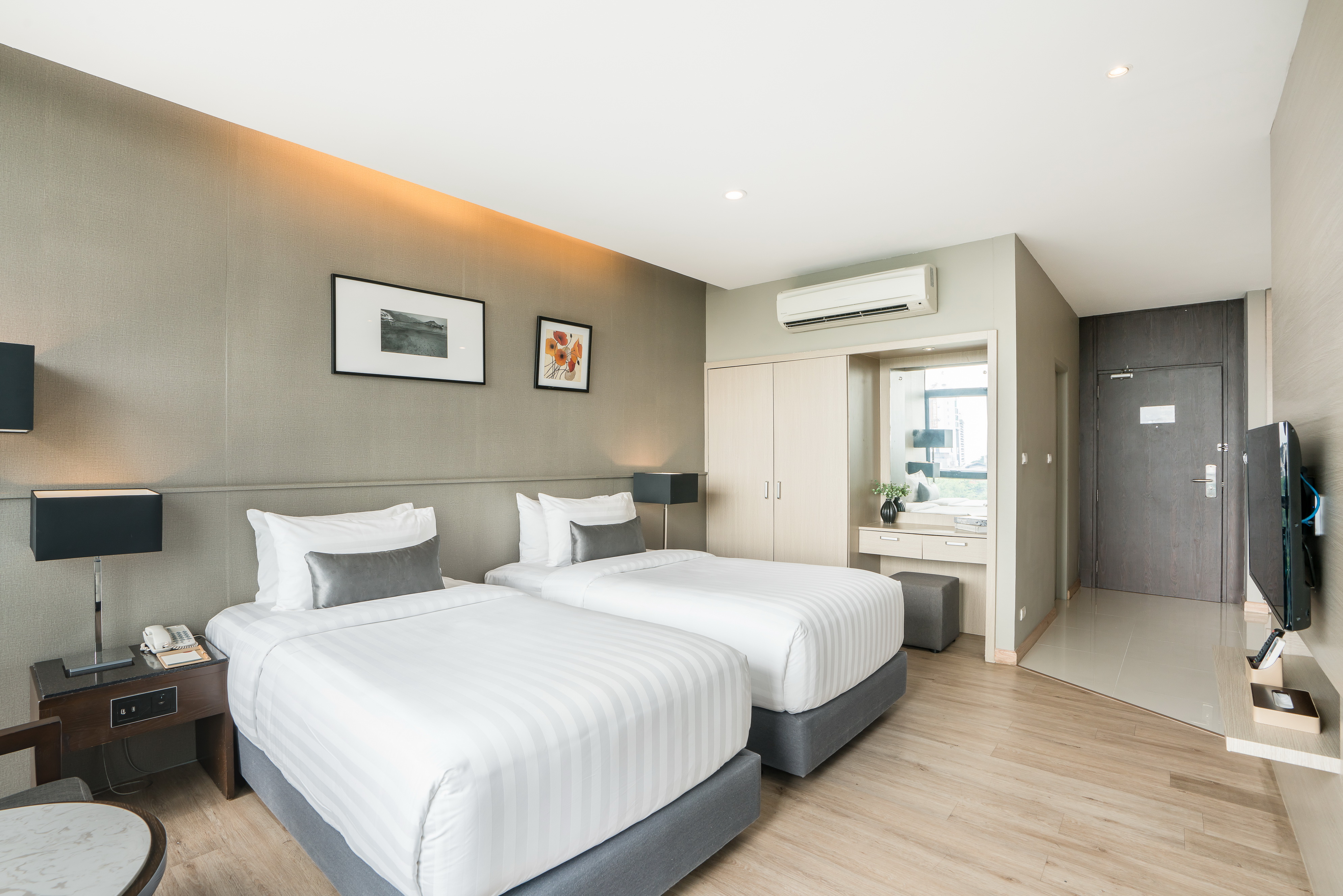 Double or Twin Deluxe City View