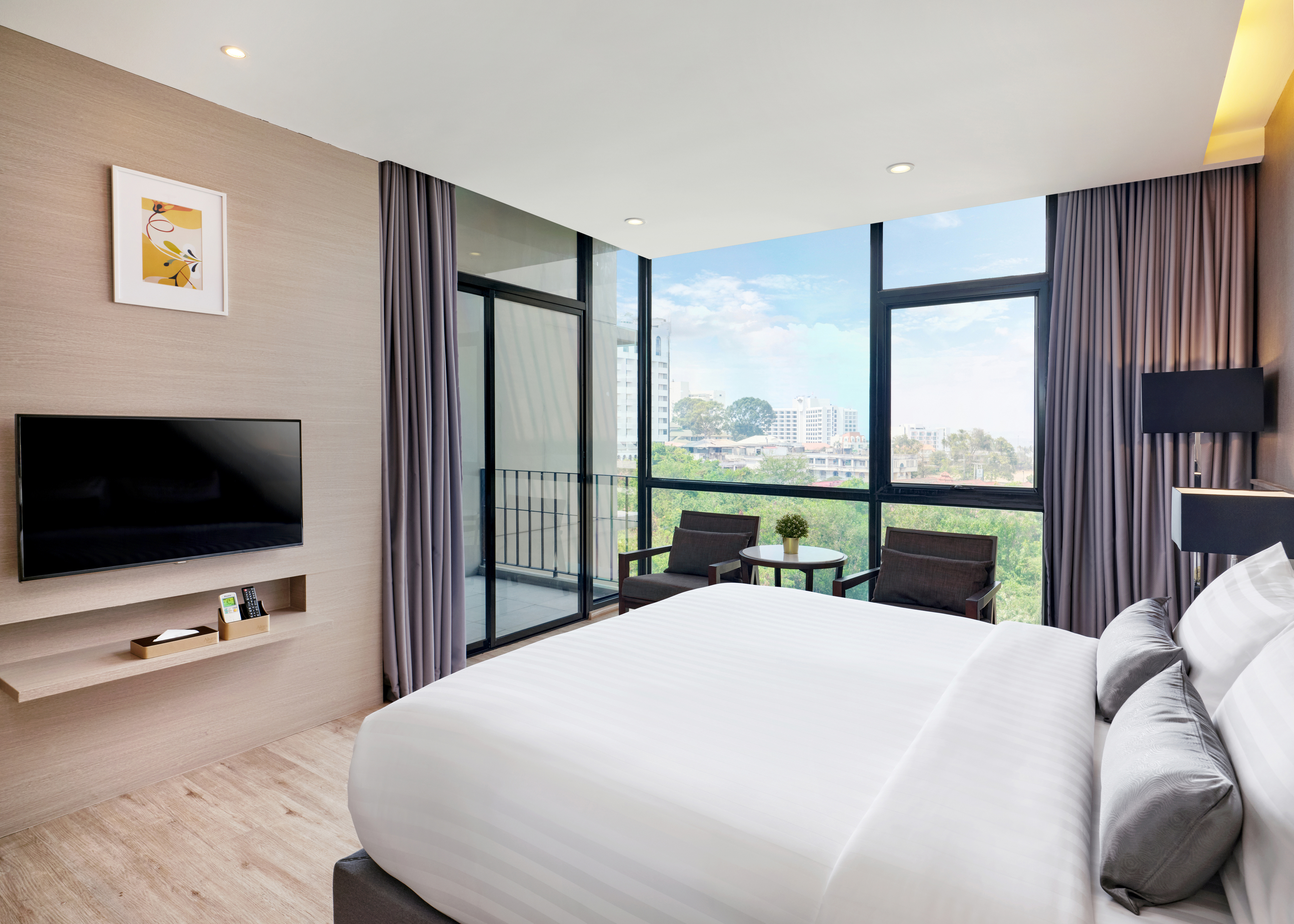 Double or Twin Deluxe City View