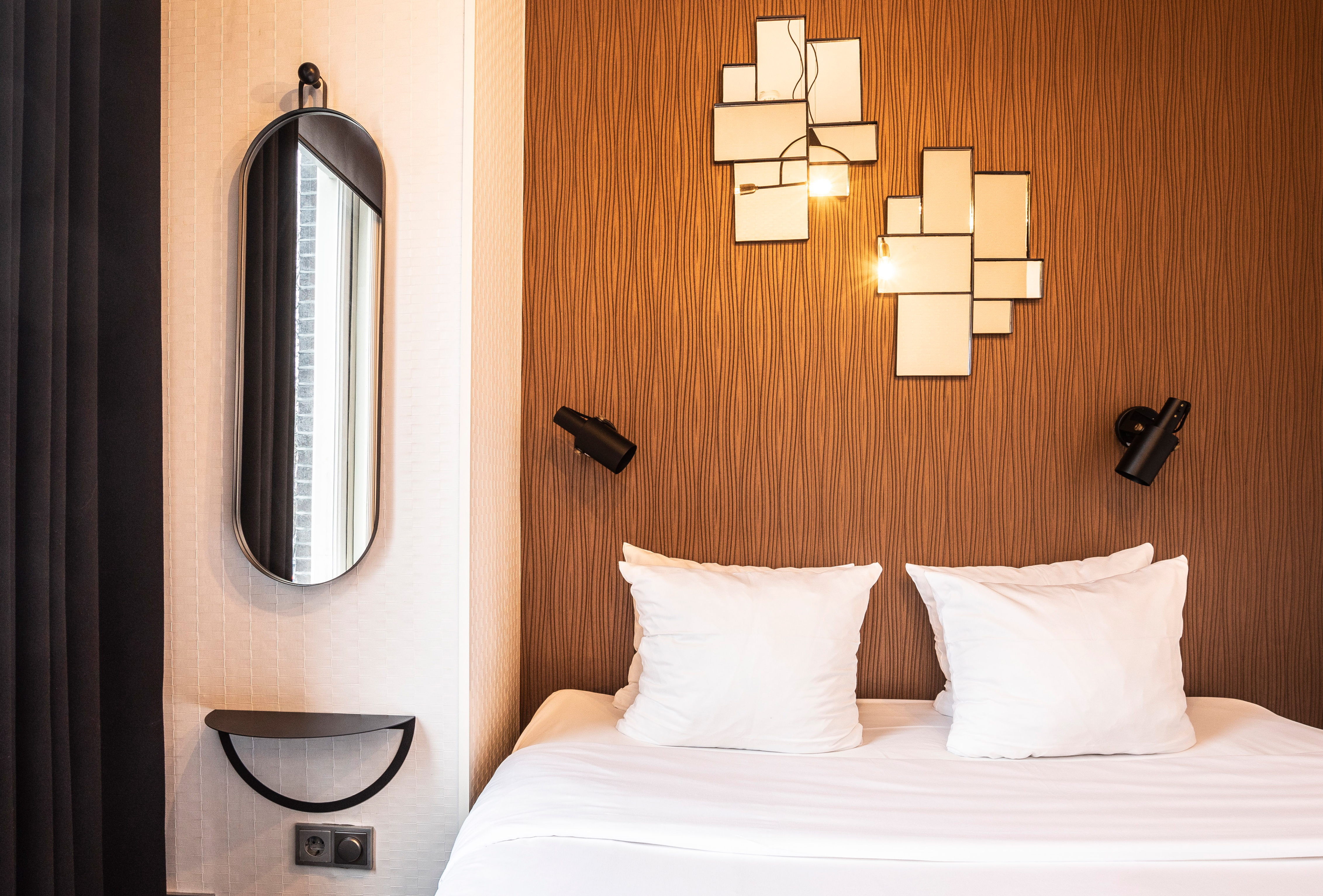 Double or Twin Capacity 2 One Bedroom