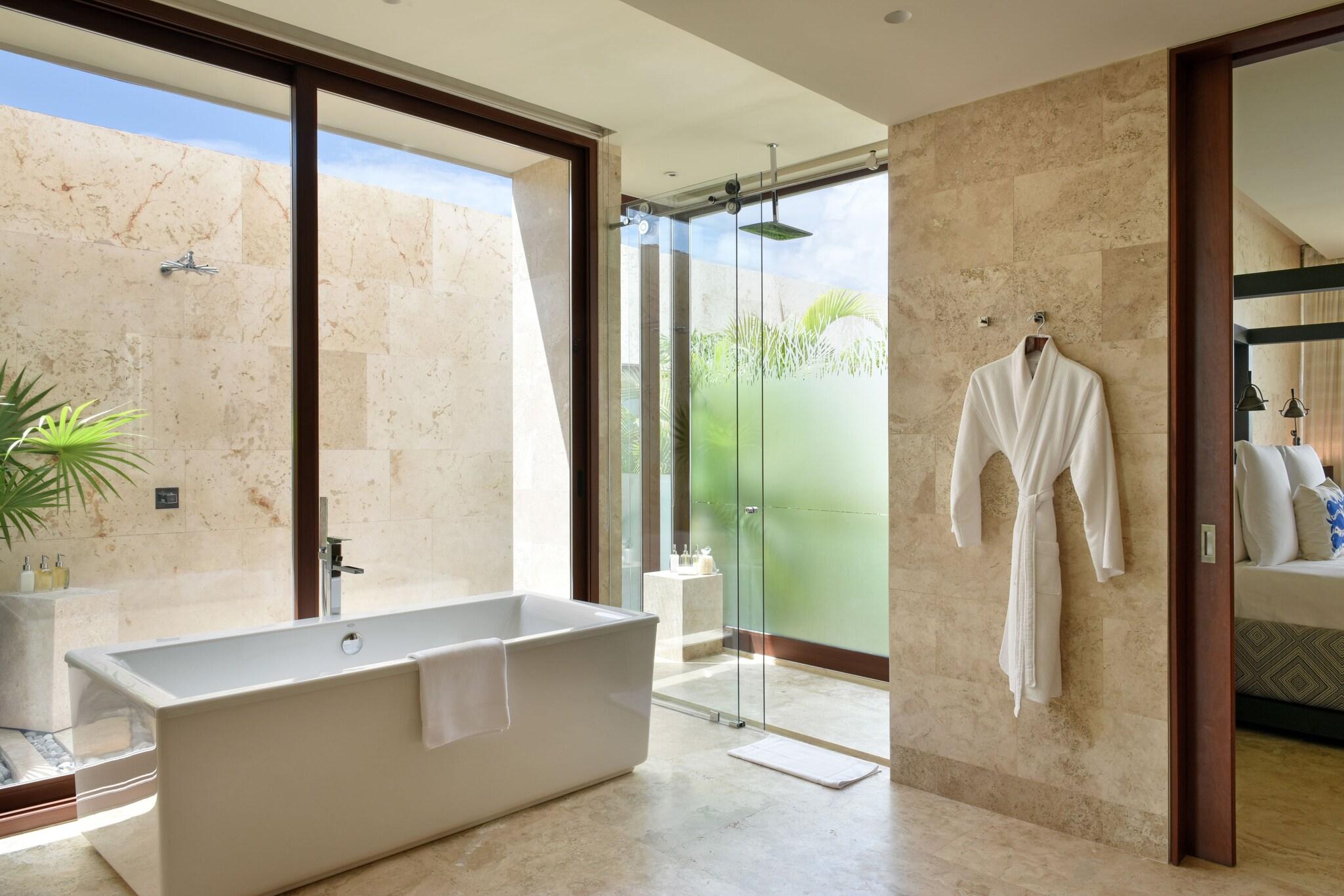 Villa Two Queen Beds