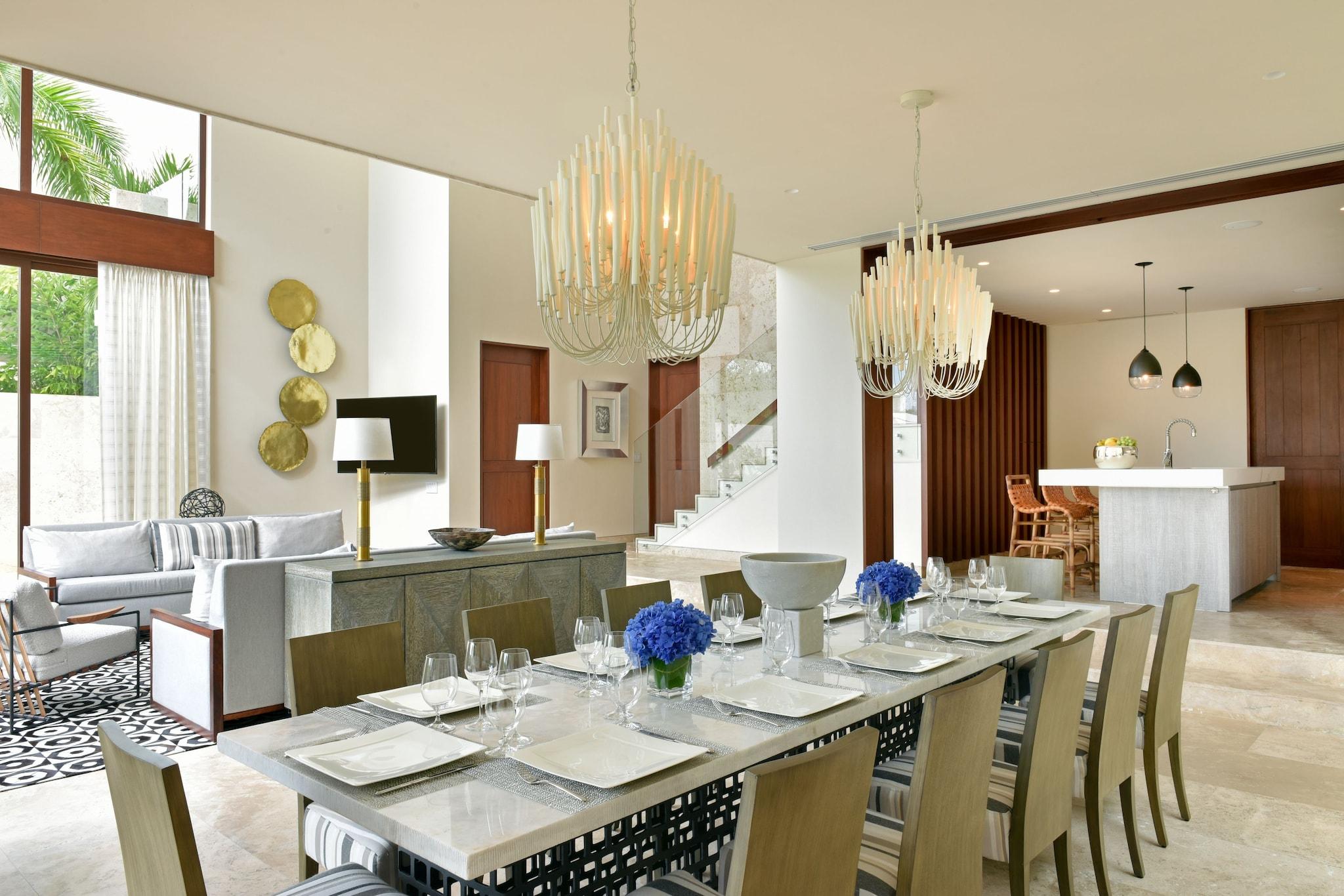 Villa Two Queen Beds