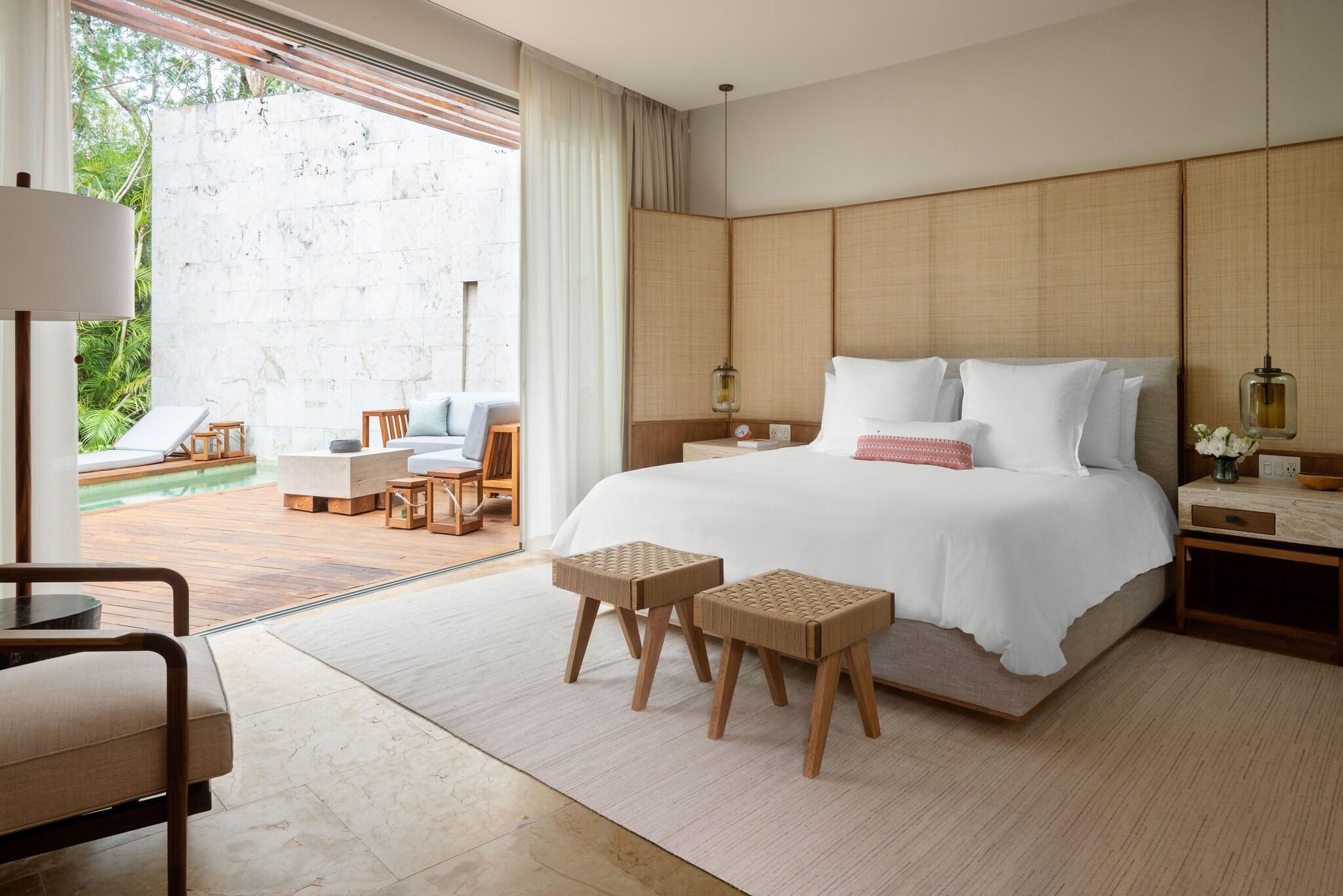 Studio King Size Bed