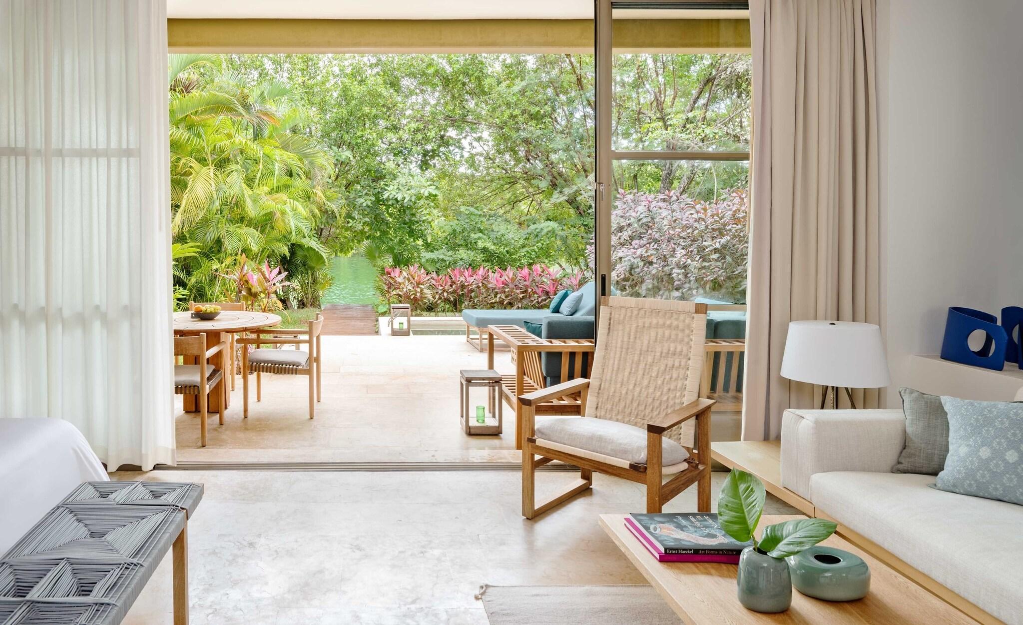 Studio King Size Bed