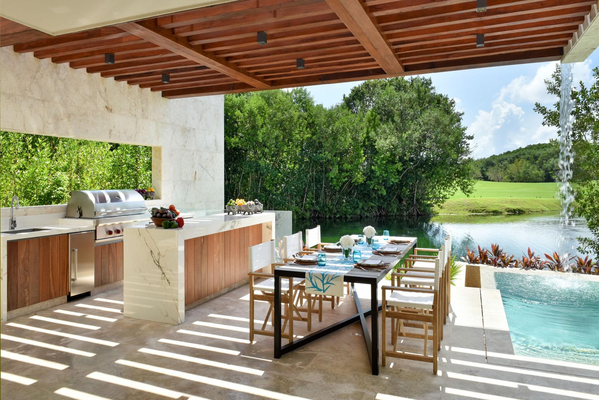 Villa Two Queen Beds