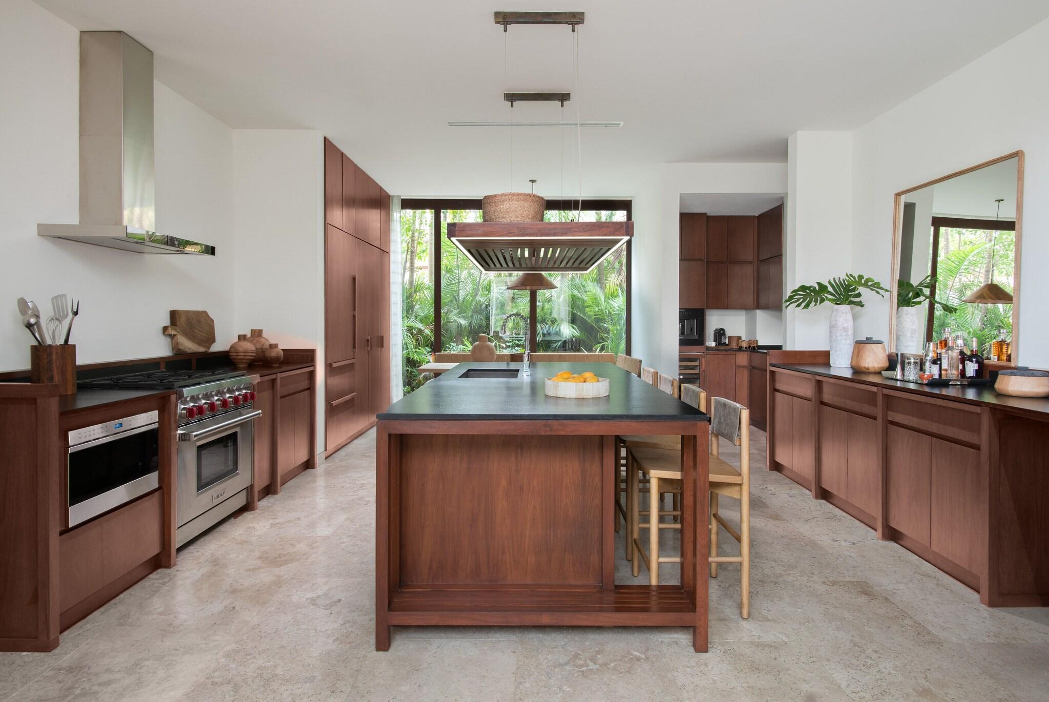 Villa Two Queen Beds