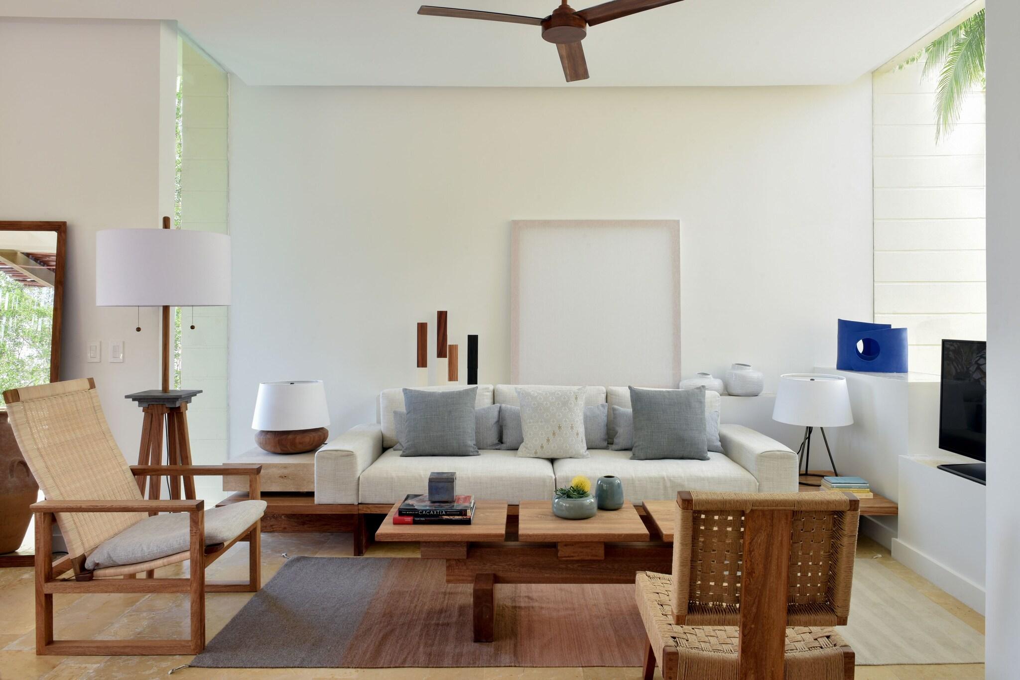 Suite Deluxe King Bed