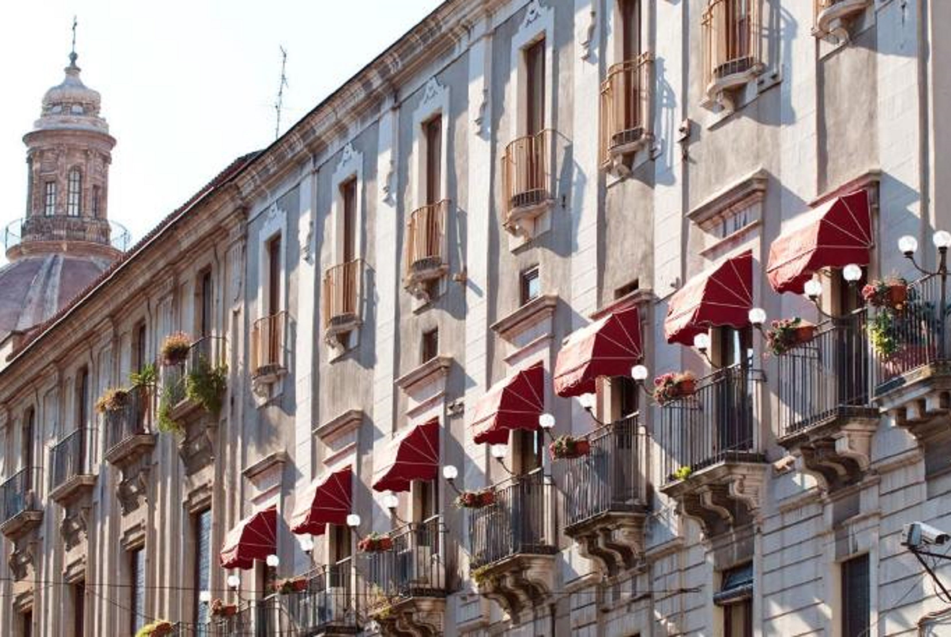 Double Superior Queen Bed