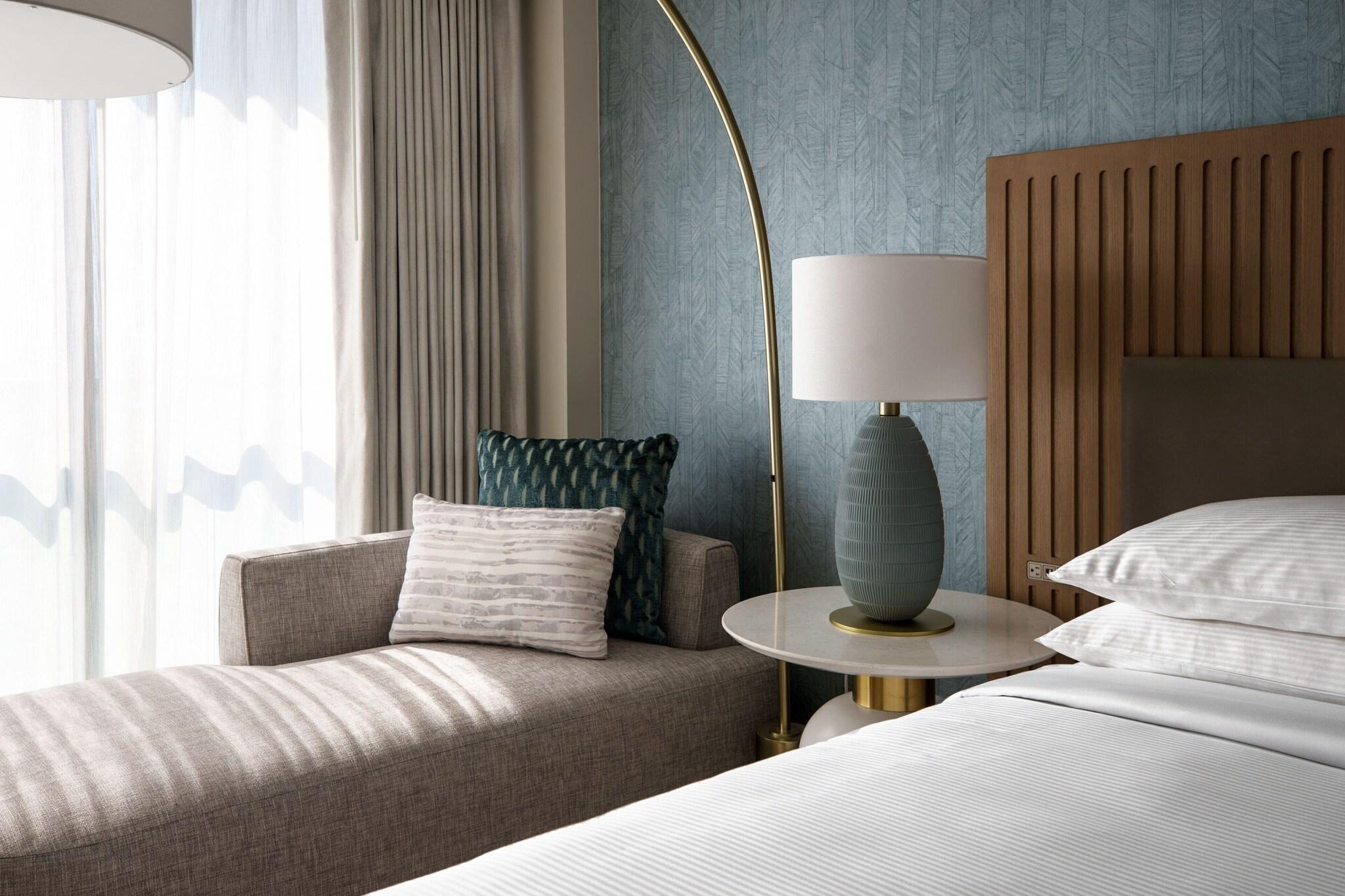 Double Accessible King Size Bed