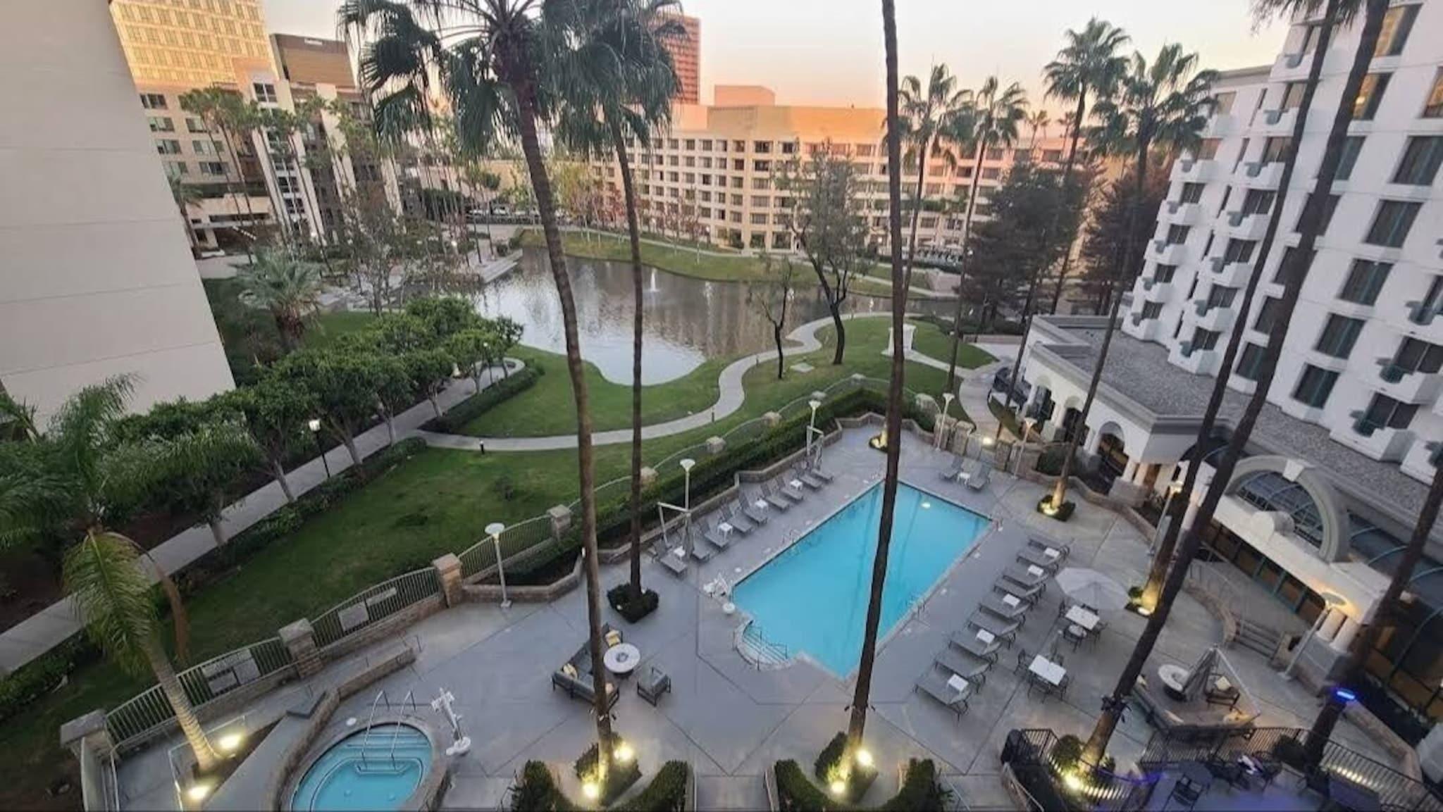 Suite Deluxe City View