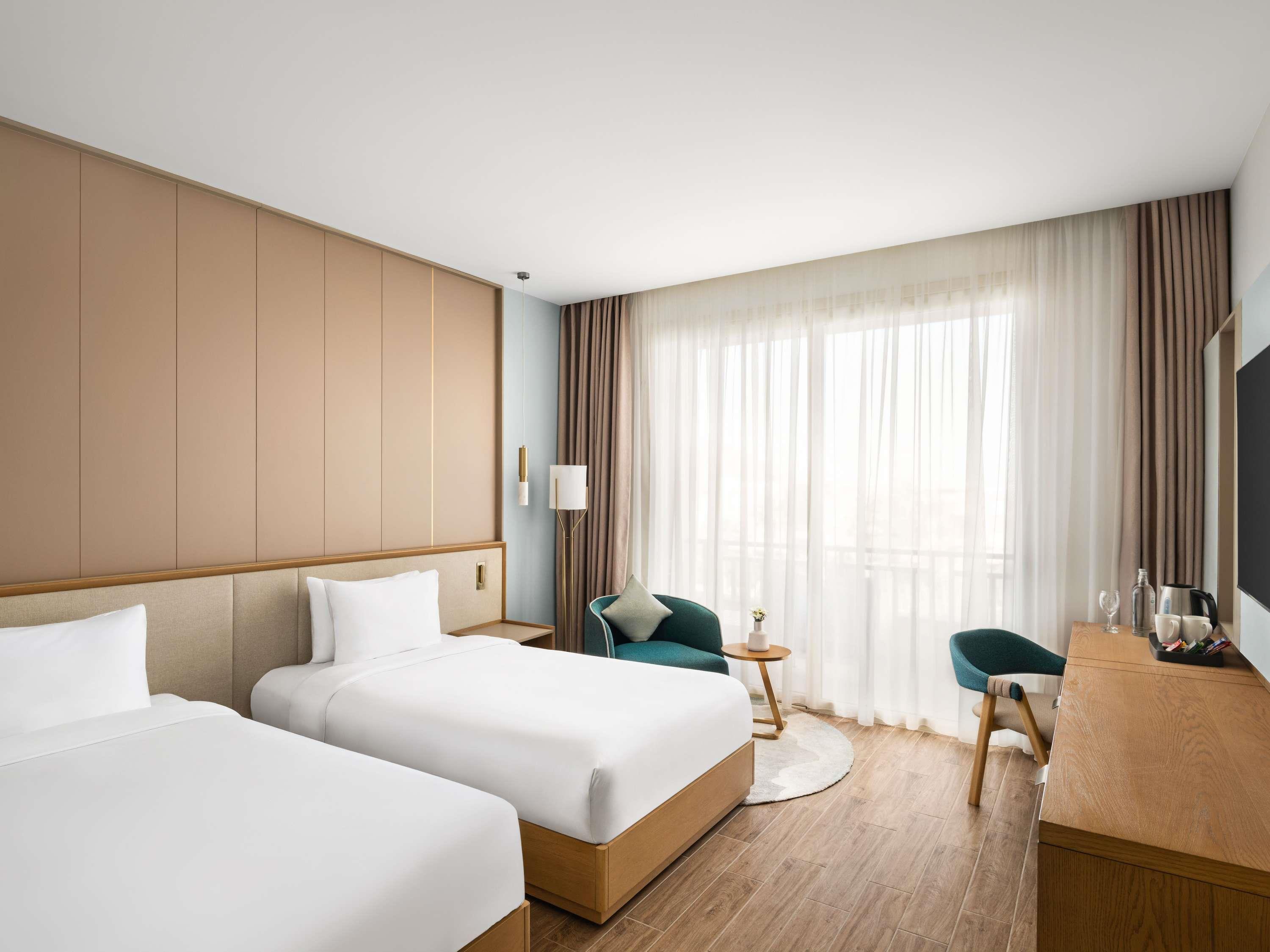 Double Superior King Bed
