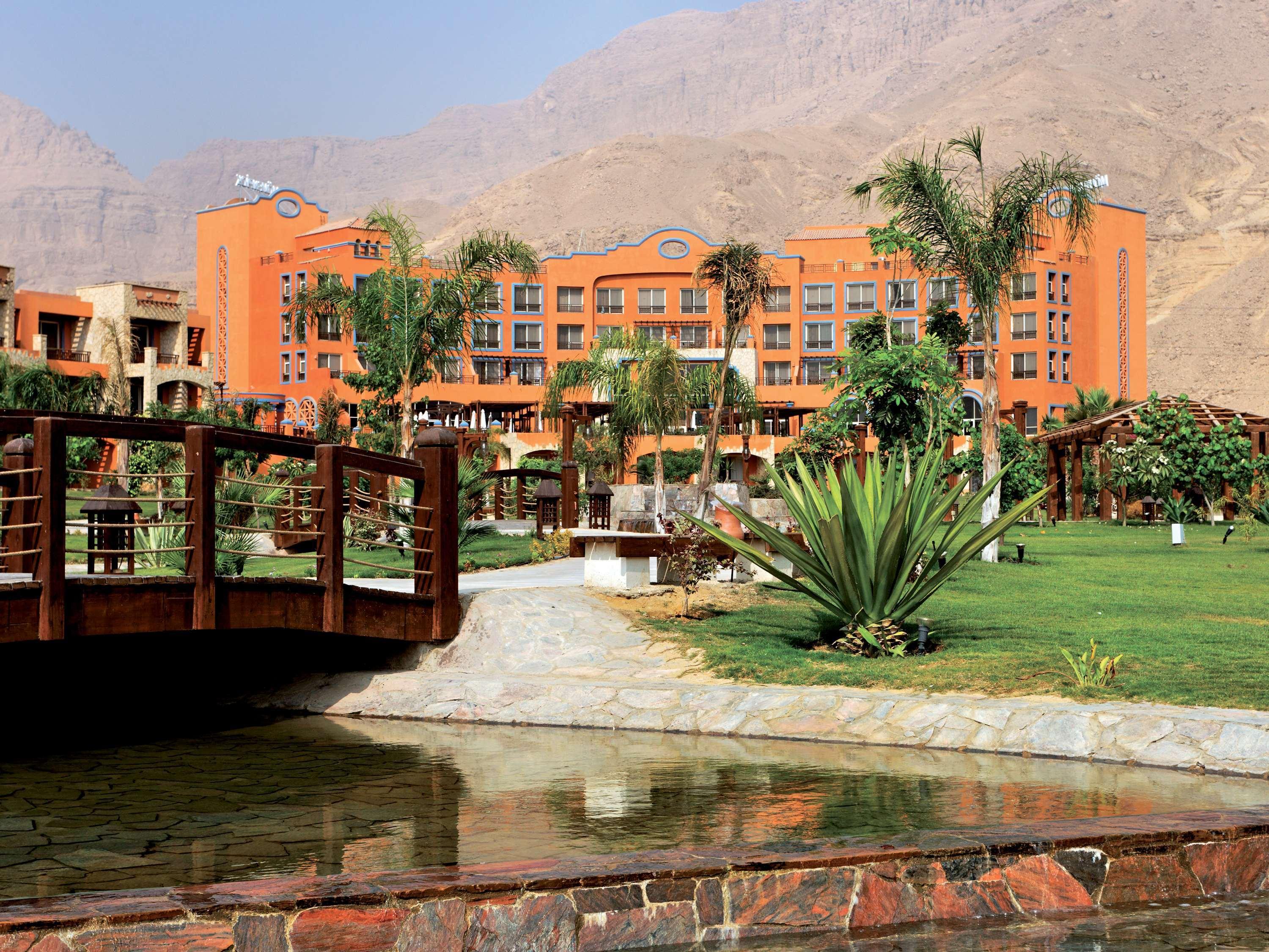 Double Classic King Bed