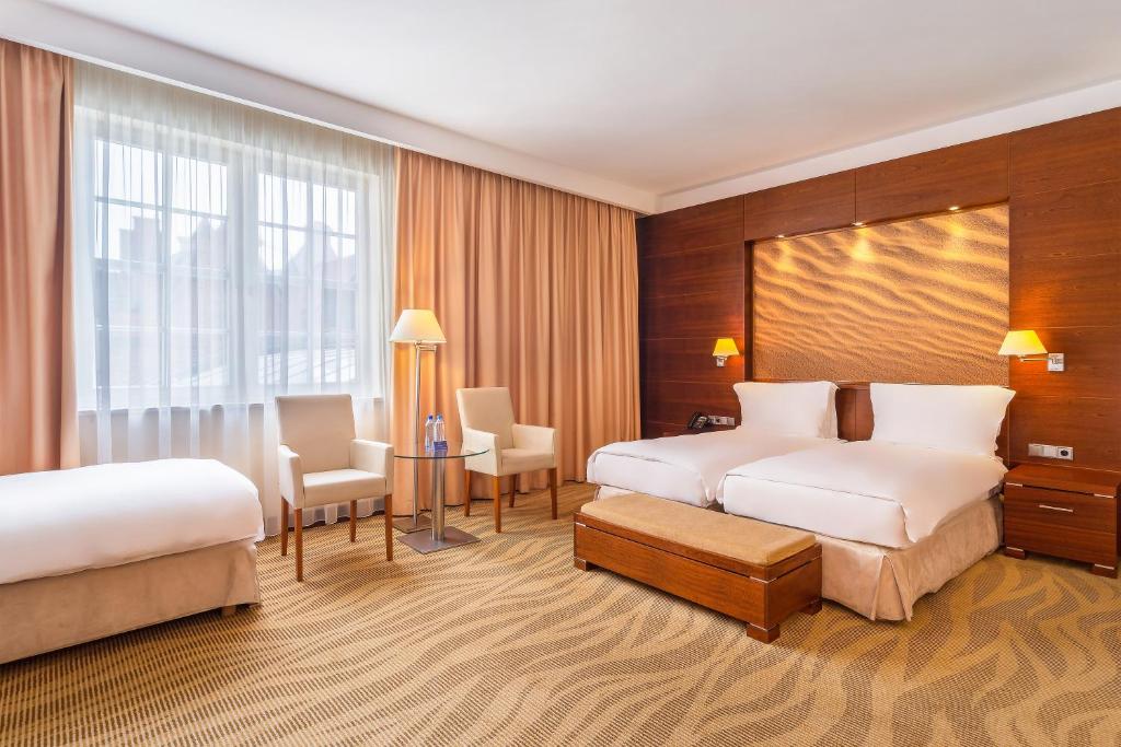 Family Room Standard