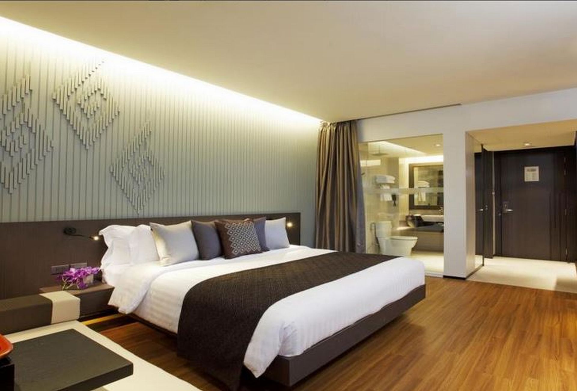 Double or Twin Standard