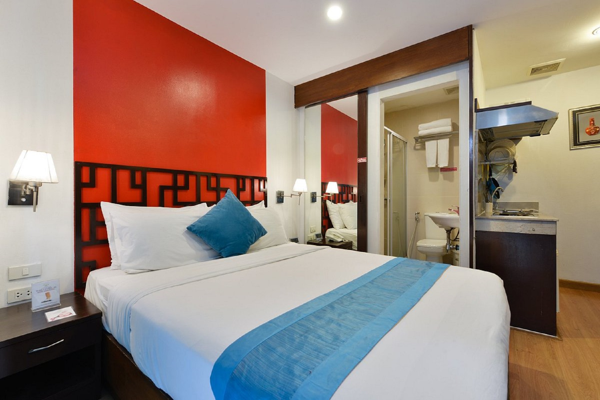 Double Deluxe with Views