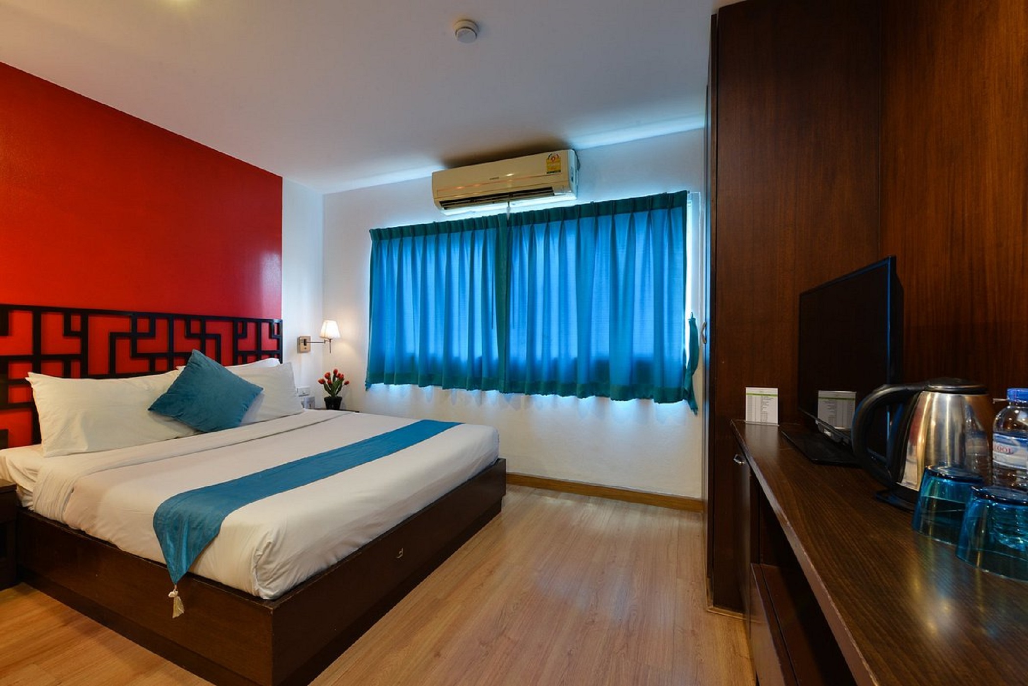 Double Deluxe with Views