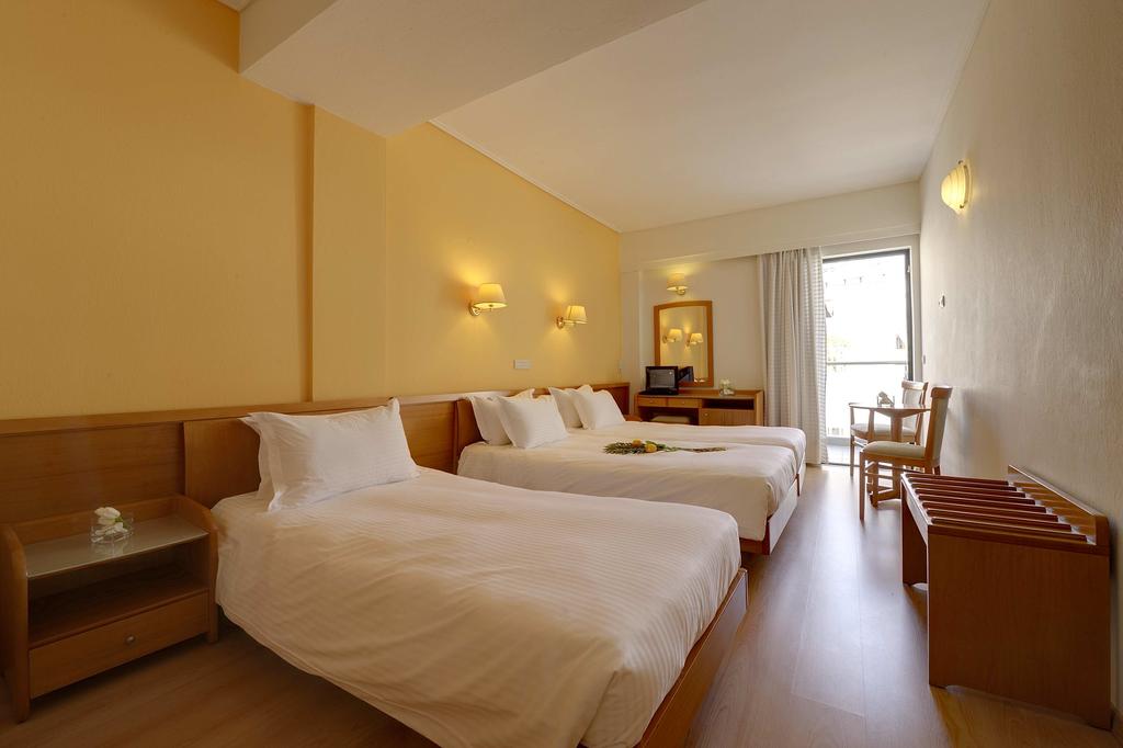 Family Room Standard