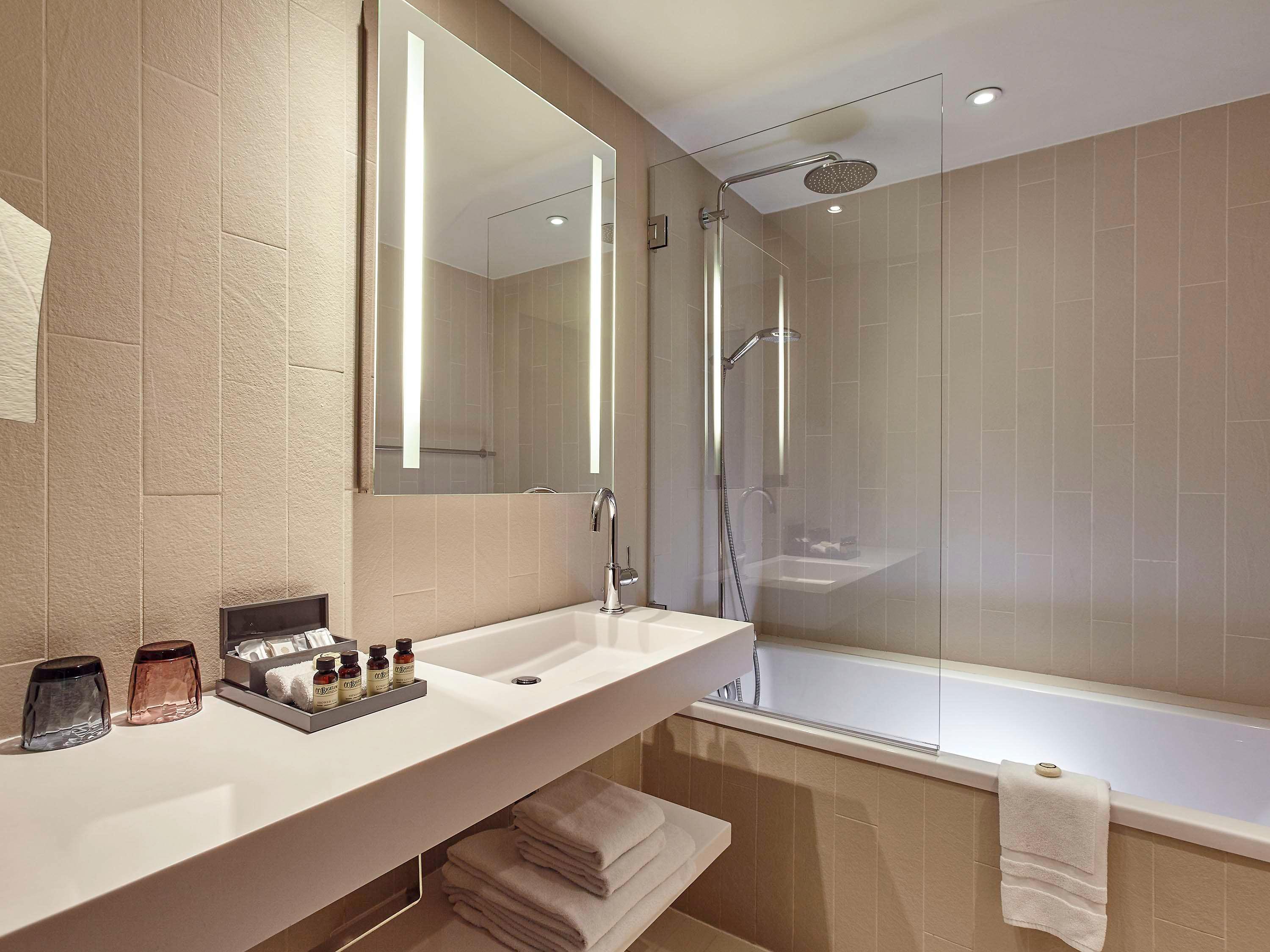 Double Deluxe with Views