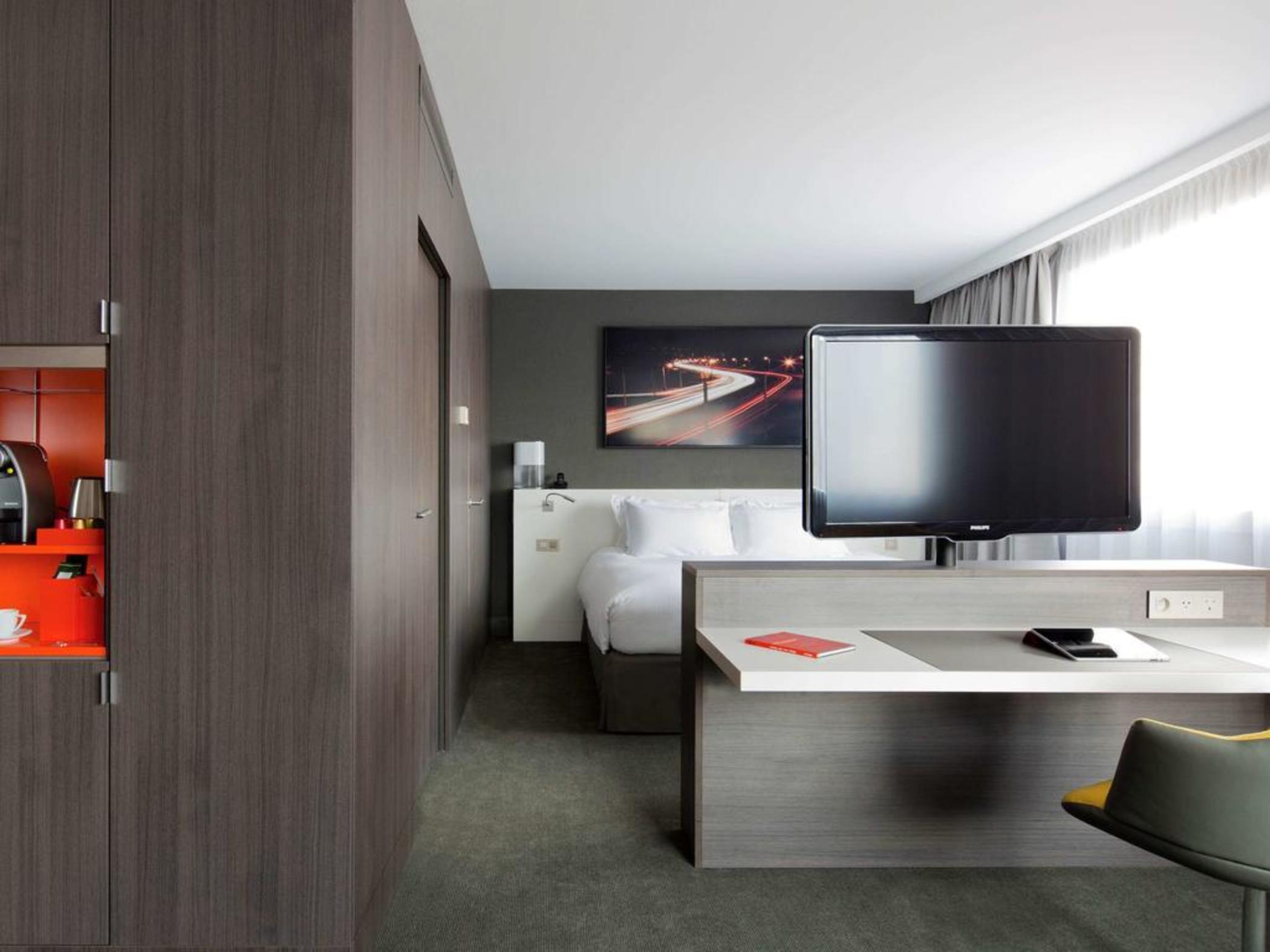 Family Room Standard