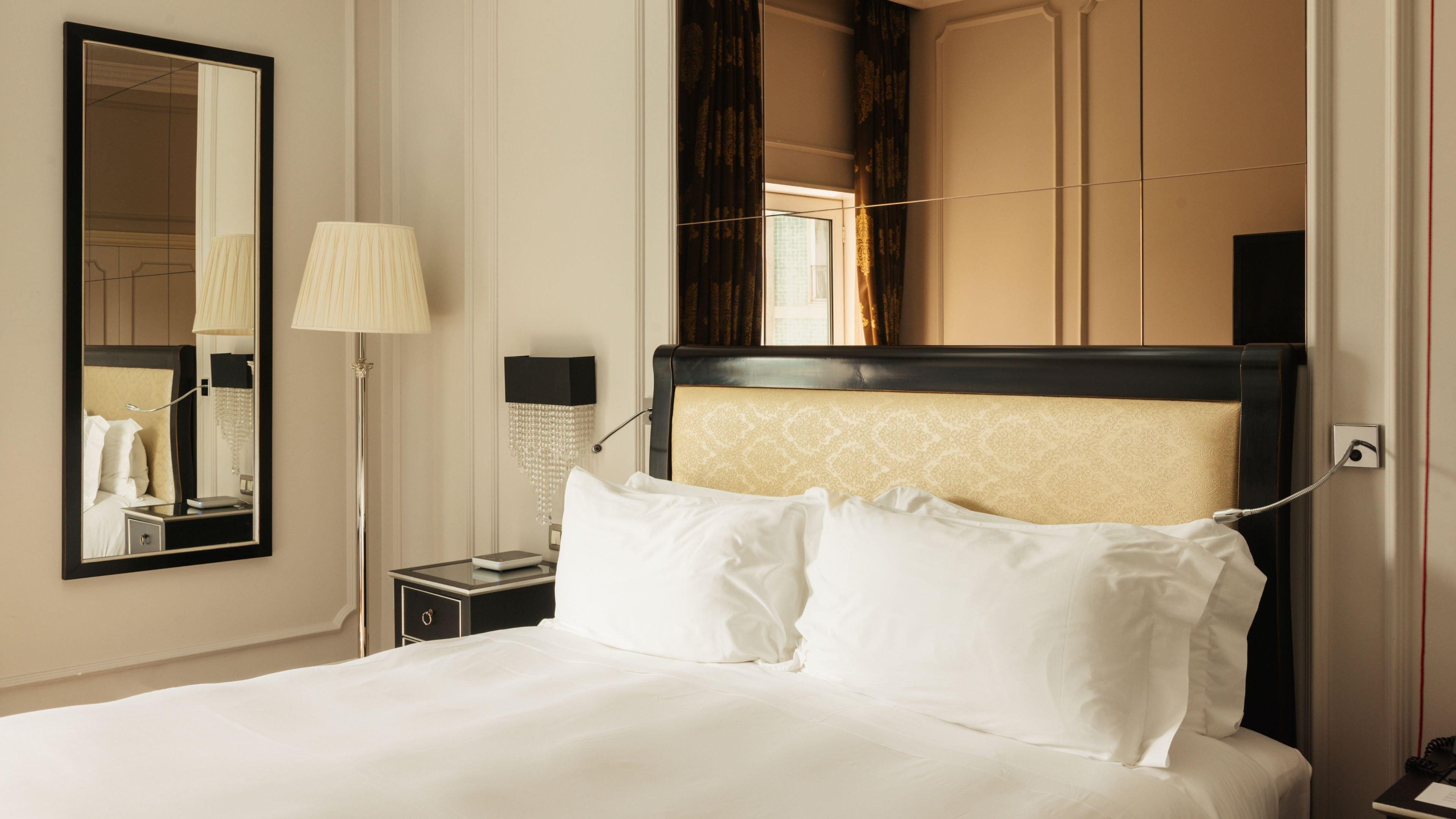 Double King Size Bed