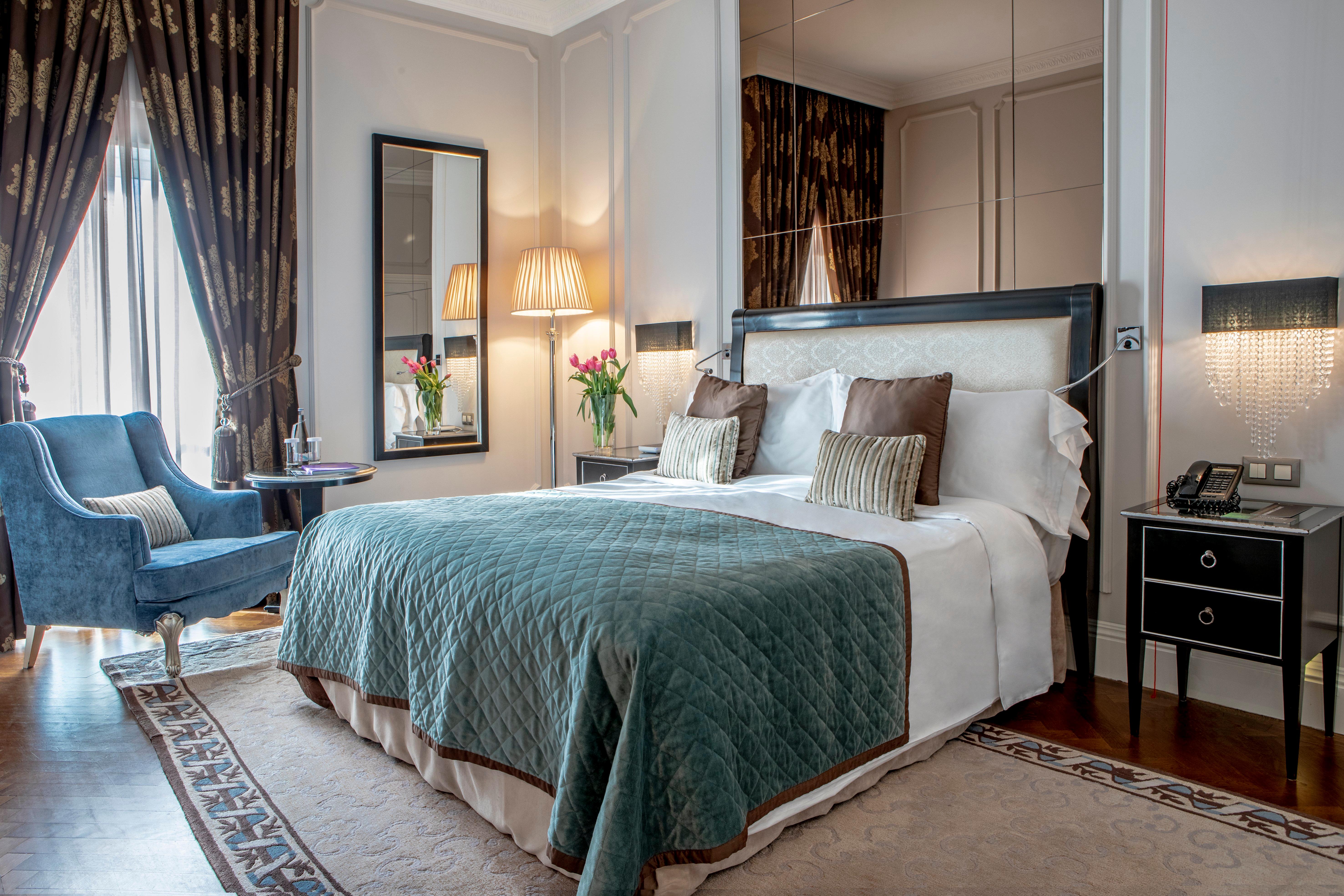 Double King Size Bed