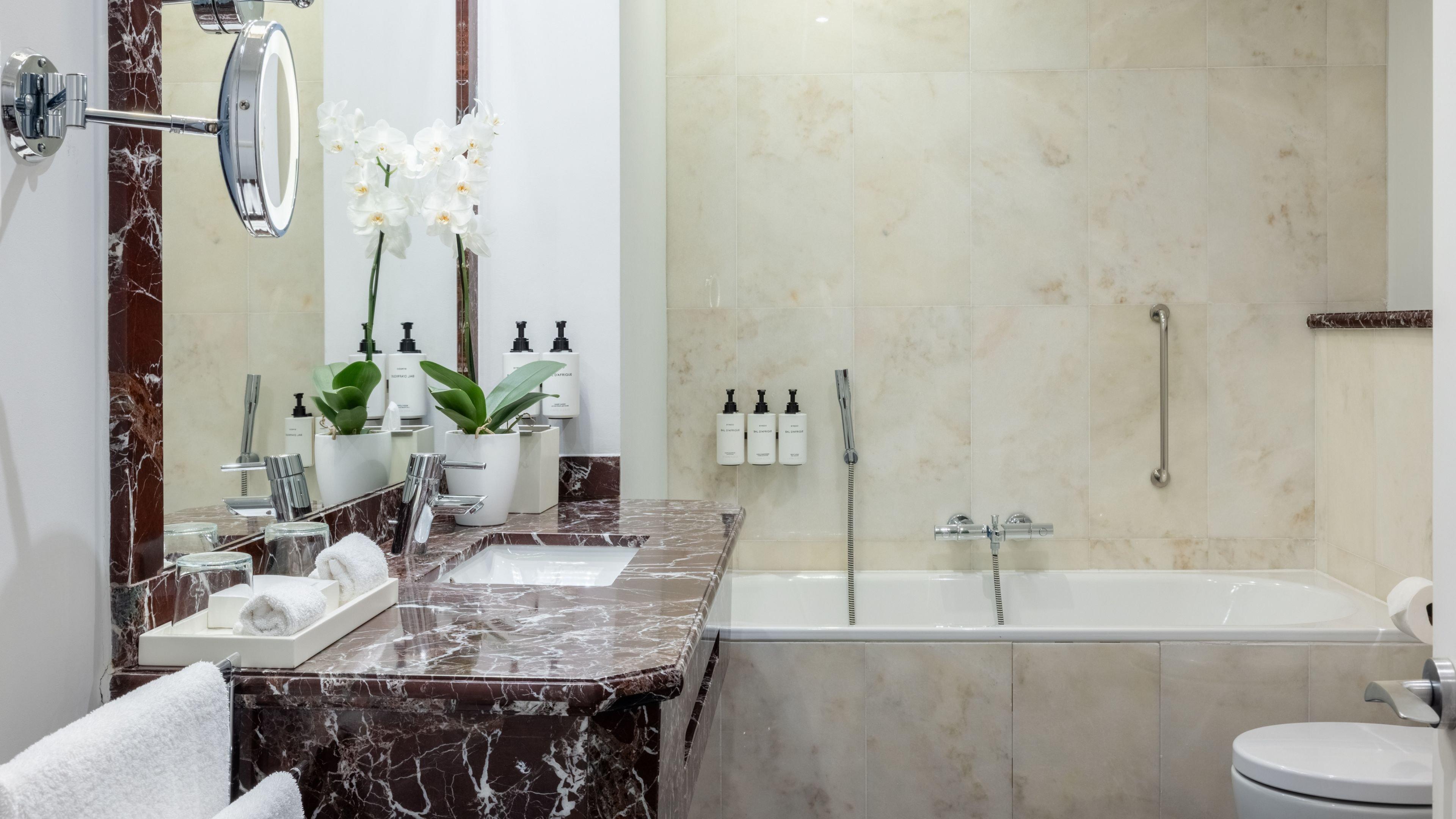 Double Classic City View