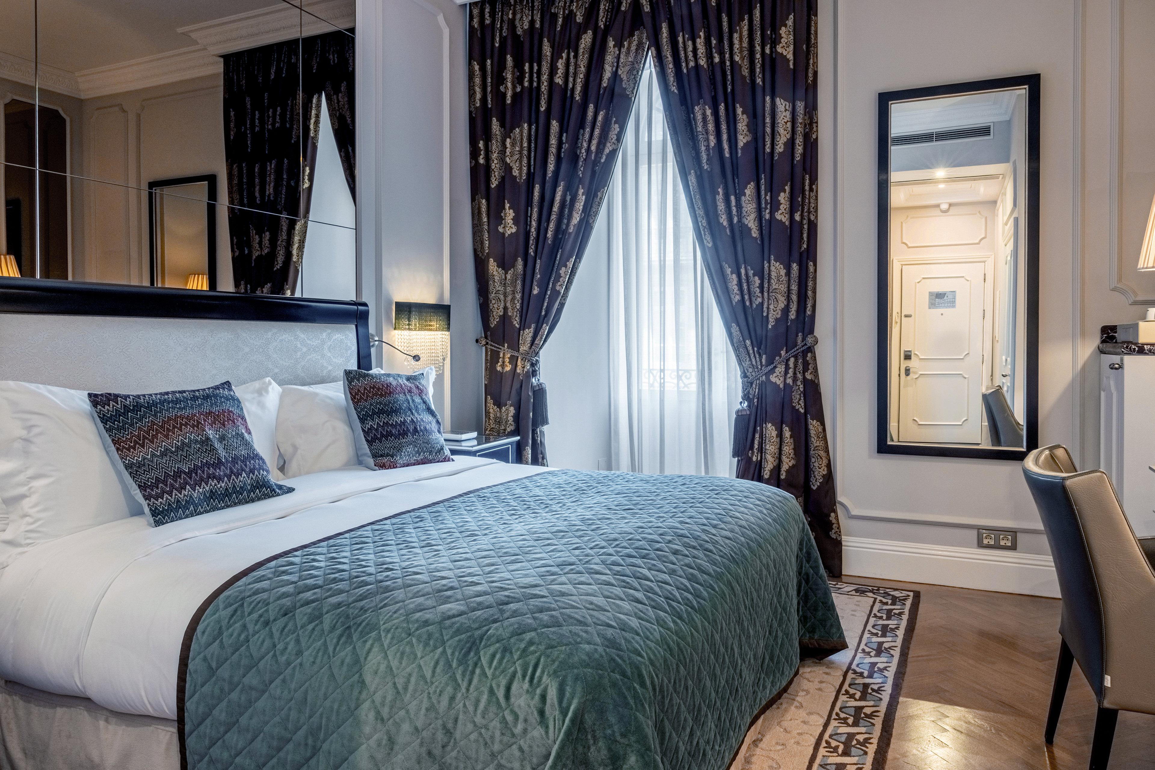 Double Classic City View