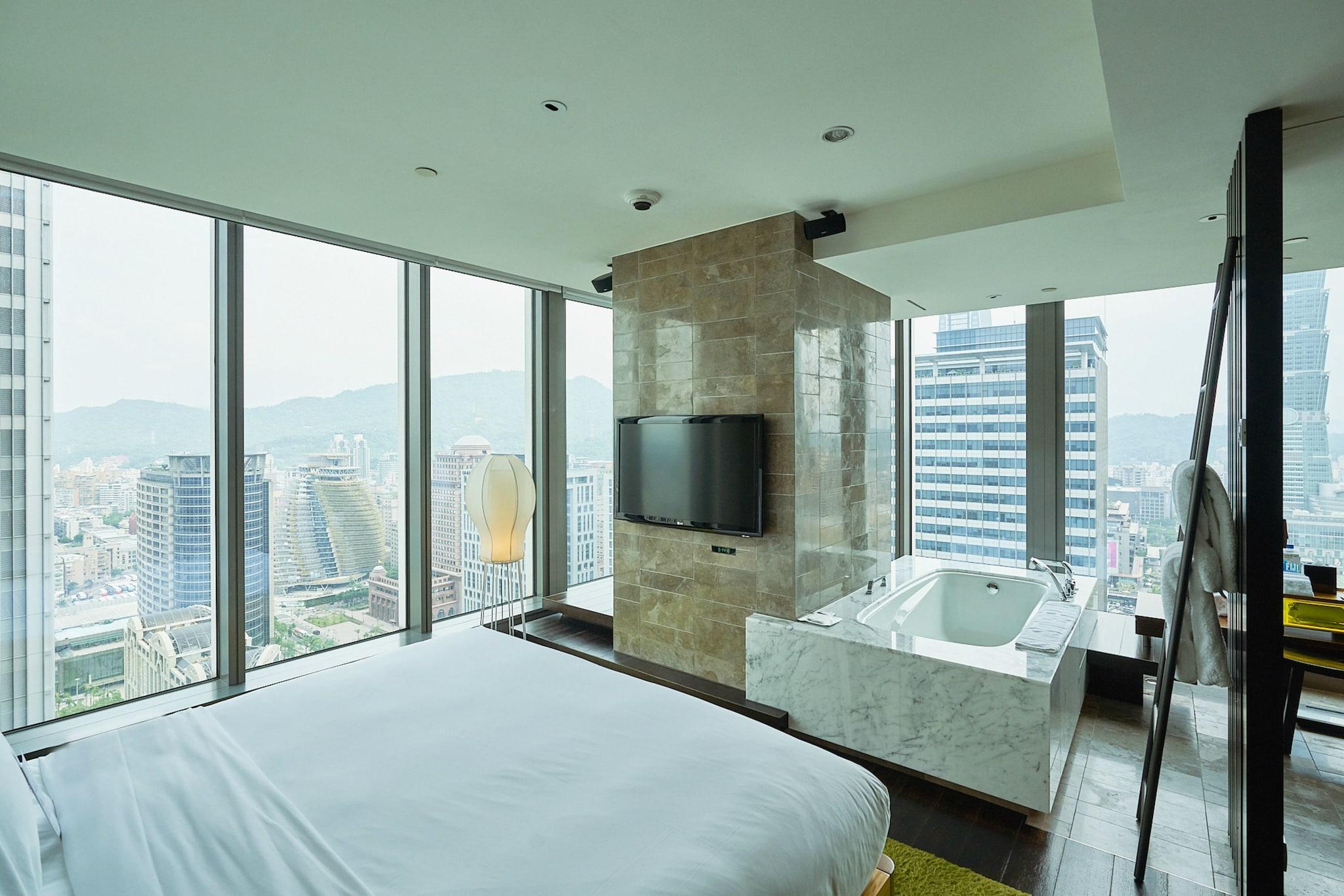 Suite King Bed One Bedroom 