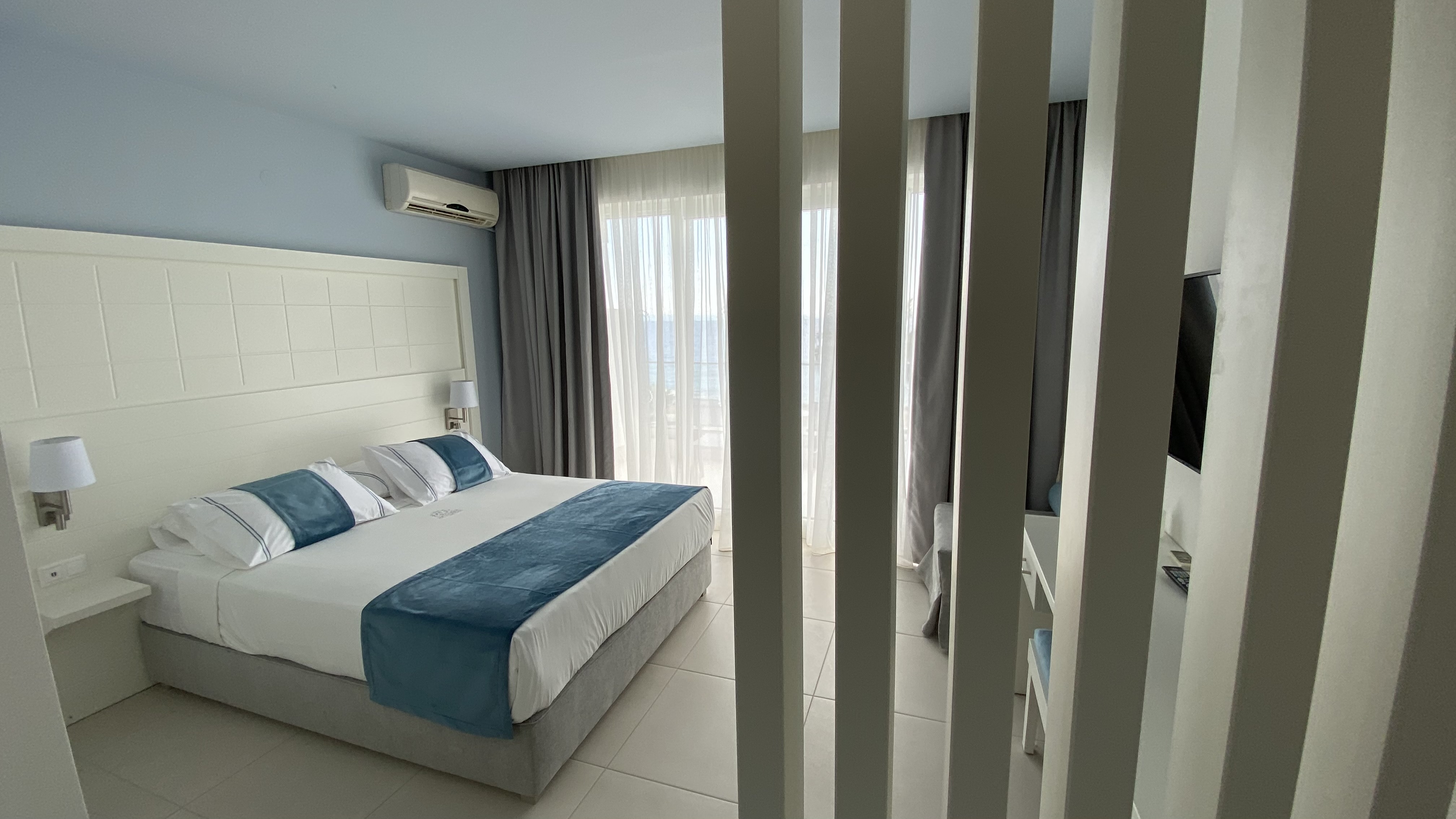 Double or Twin Superior Sea View