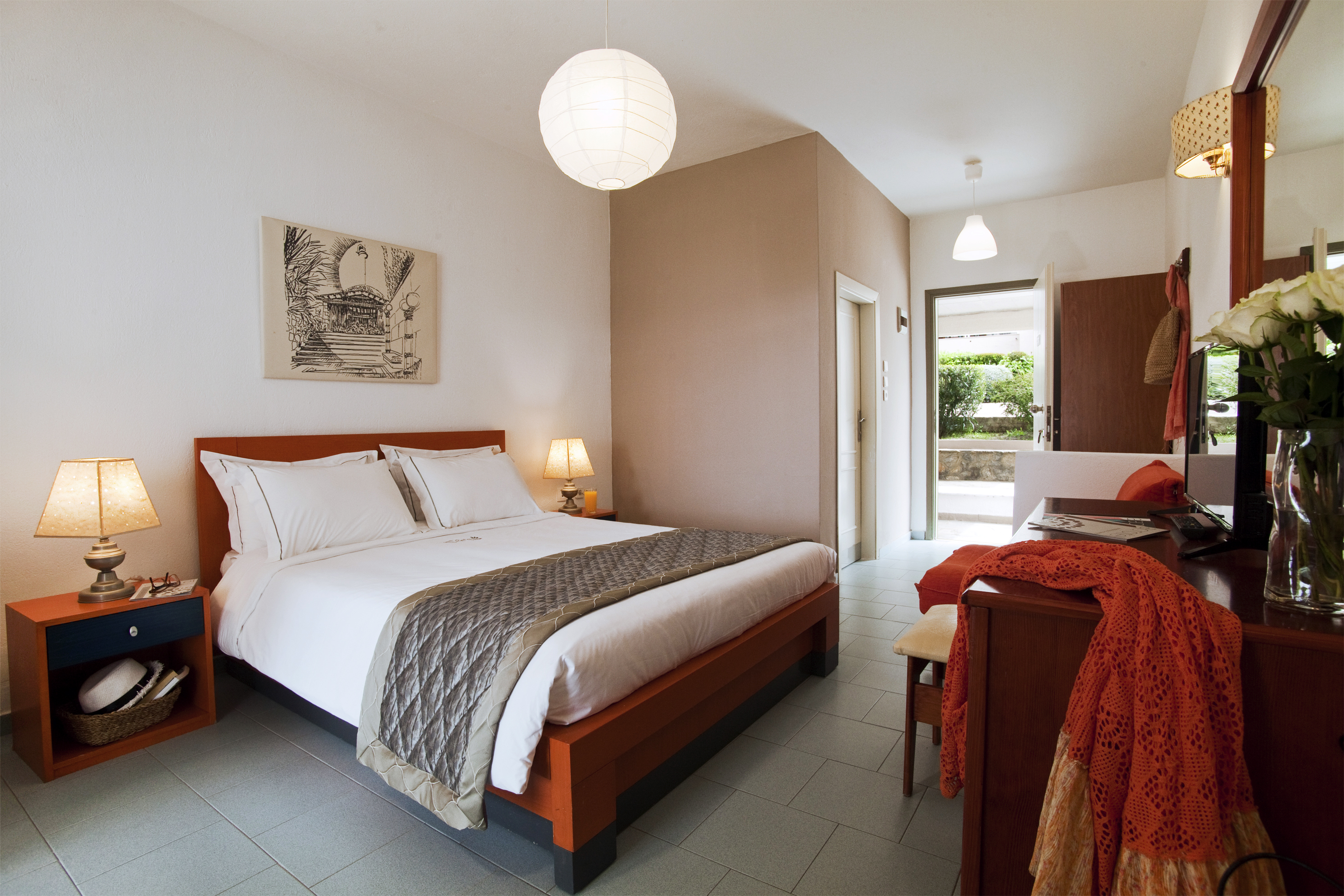 Double or Twin Standard