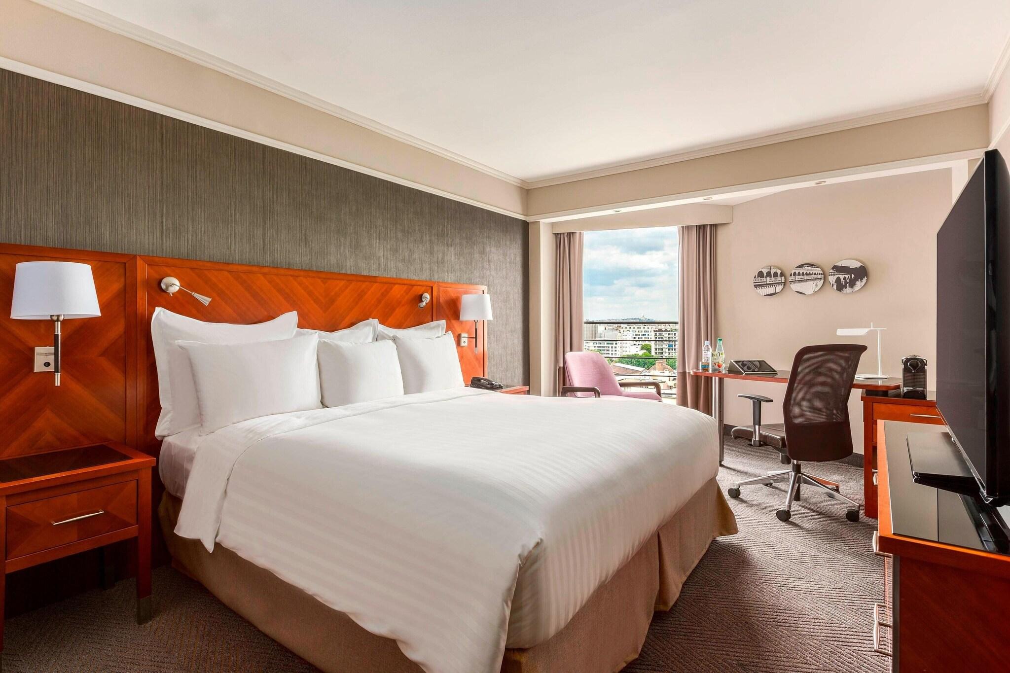 Double Deluxe with Views