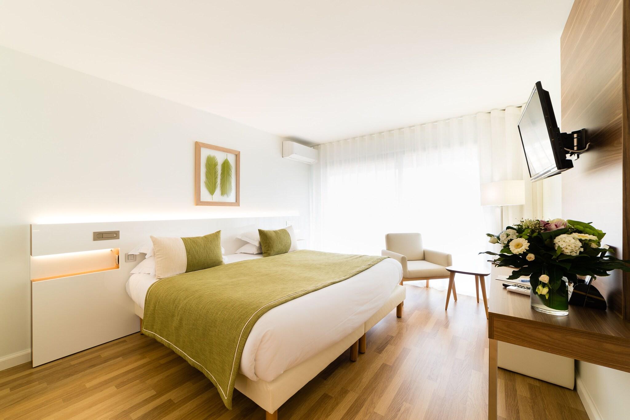 Twin Deluxe Sea View