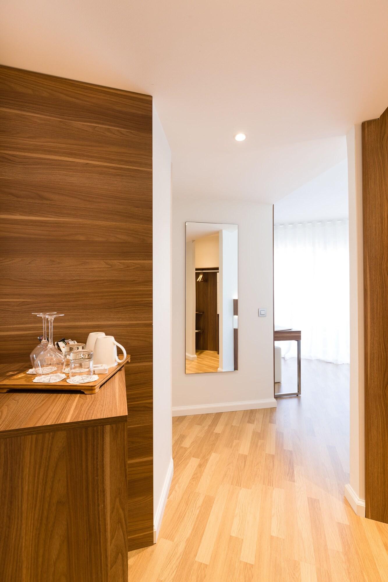 Double Deluxe with Views