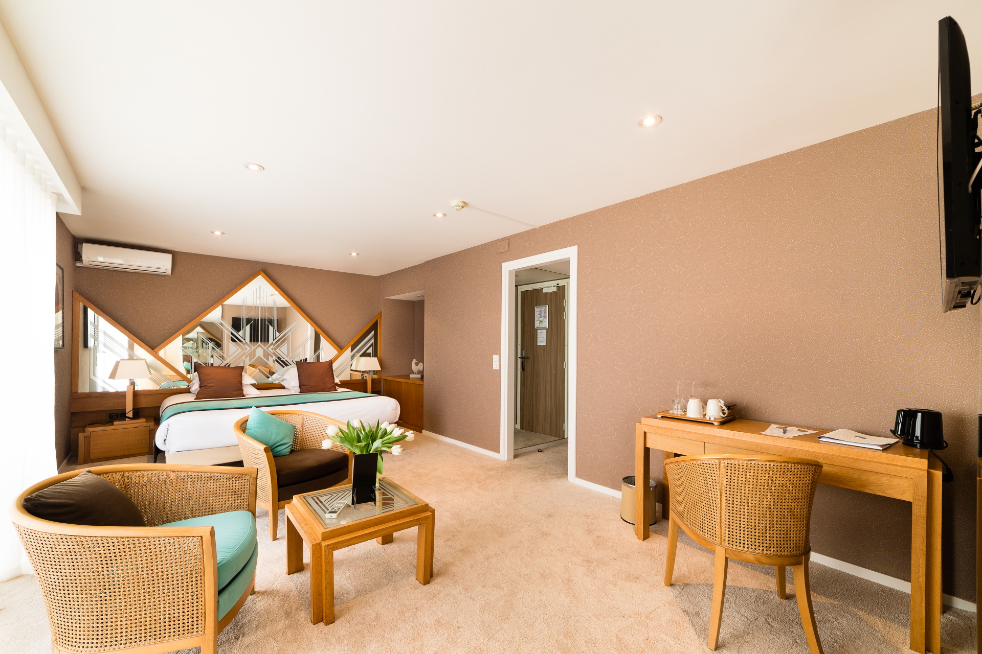 Junior Suite City View