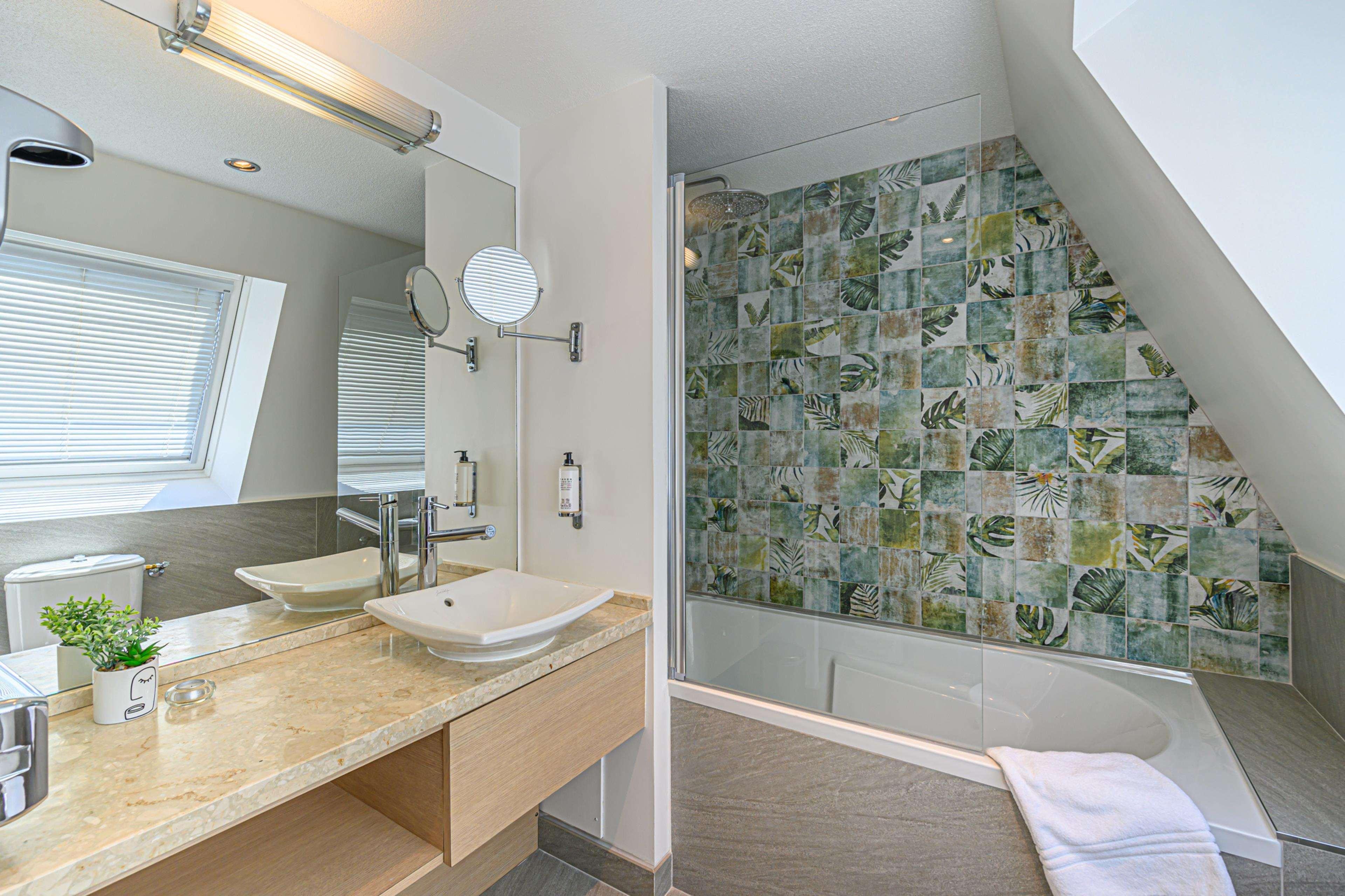 Family Room Three Beds