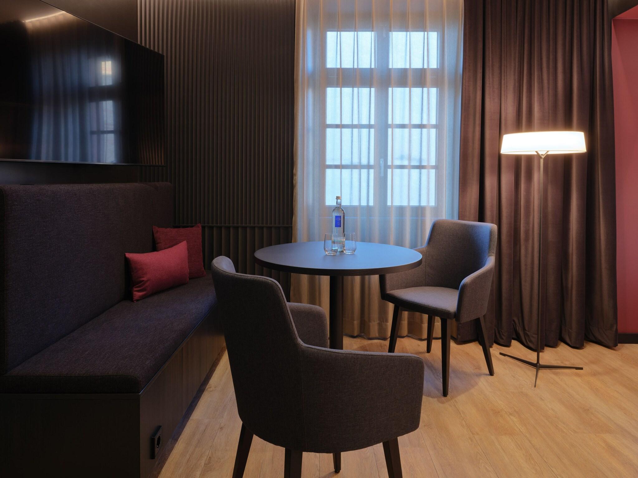 Double Superior King Bed