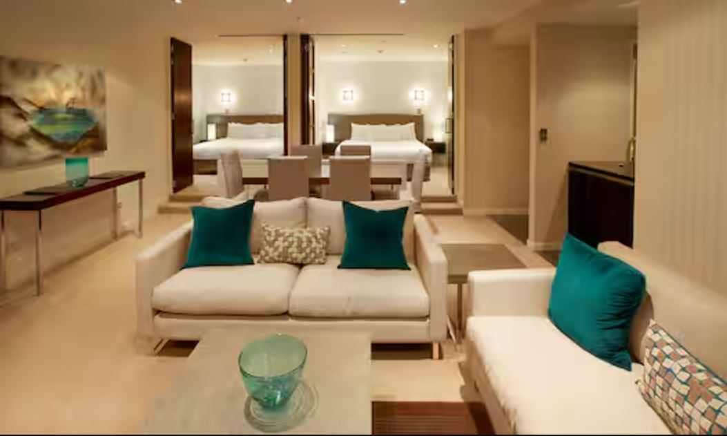 Double or Twin Deluxe Two Bedroom