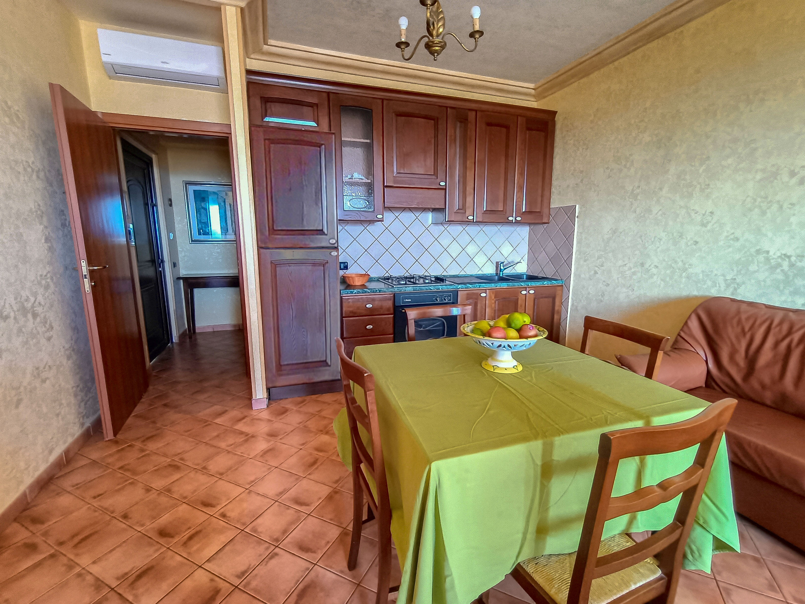 Apartment Capacity 5