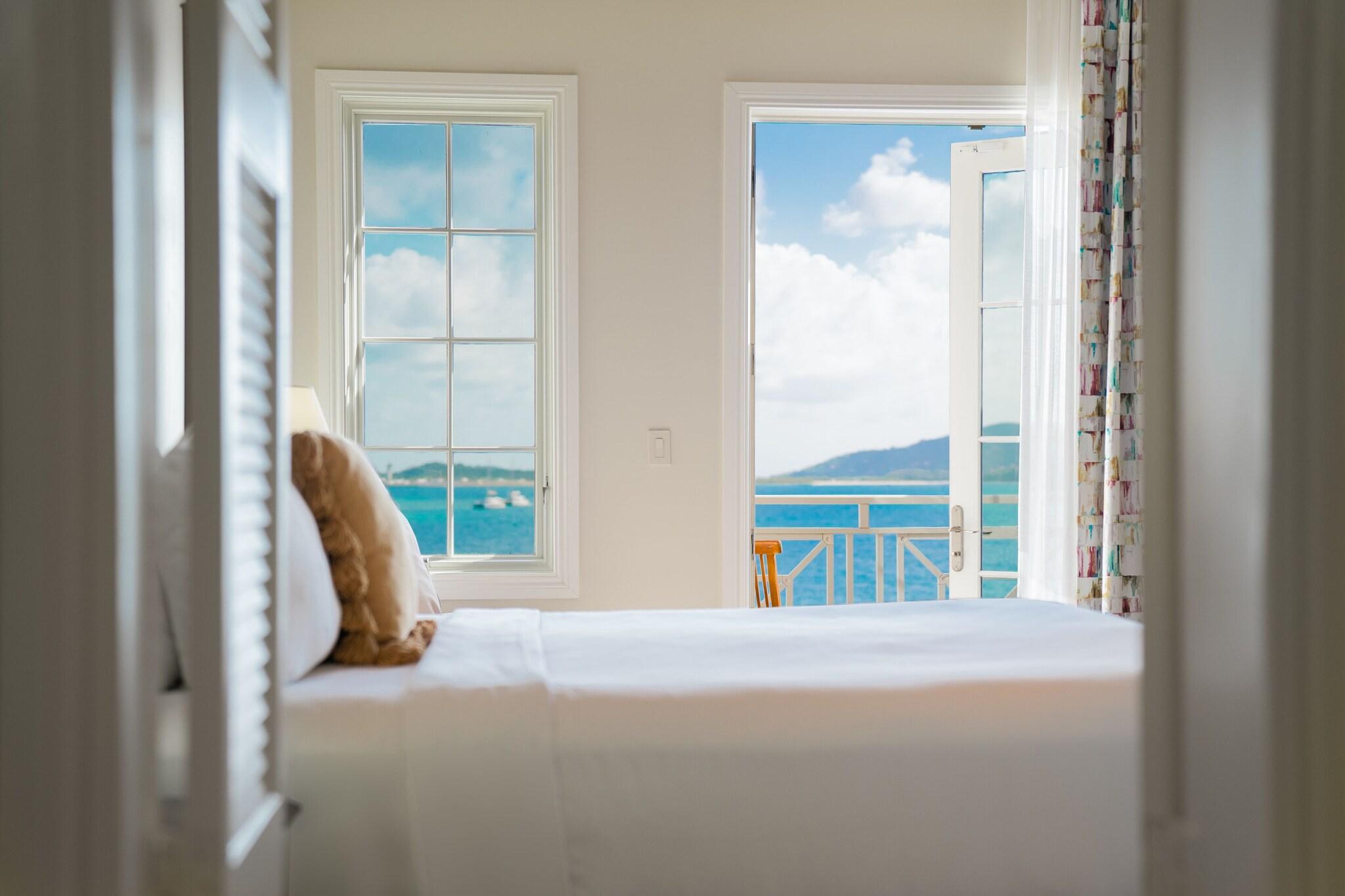 Double Ocean View King Bed