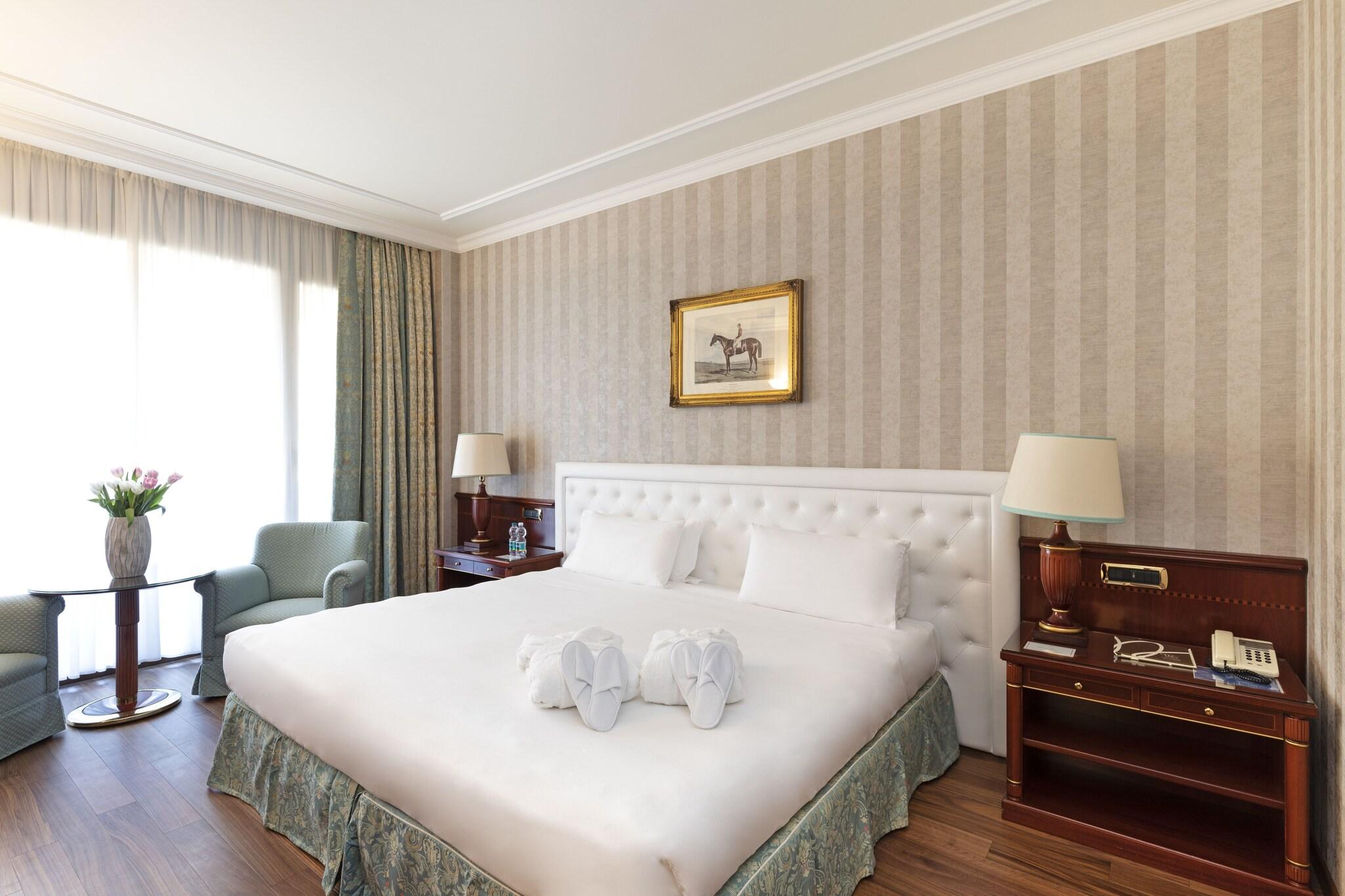 Double Deluxe King Bed