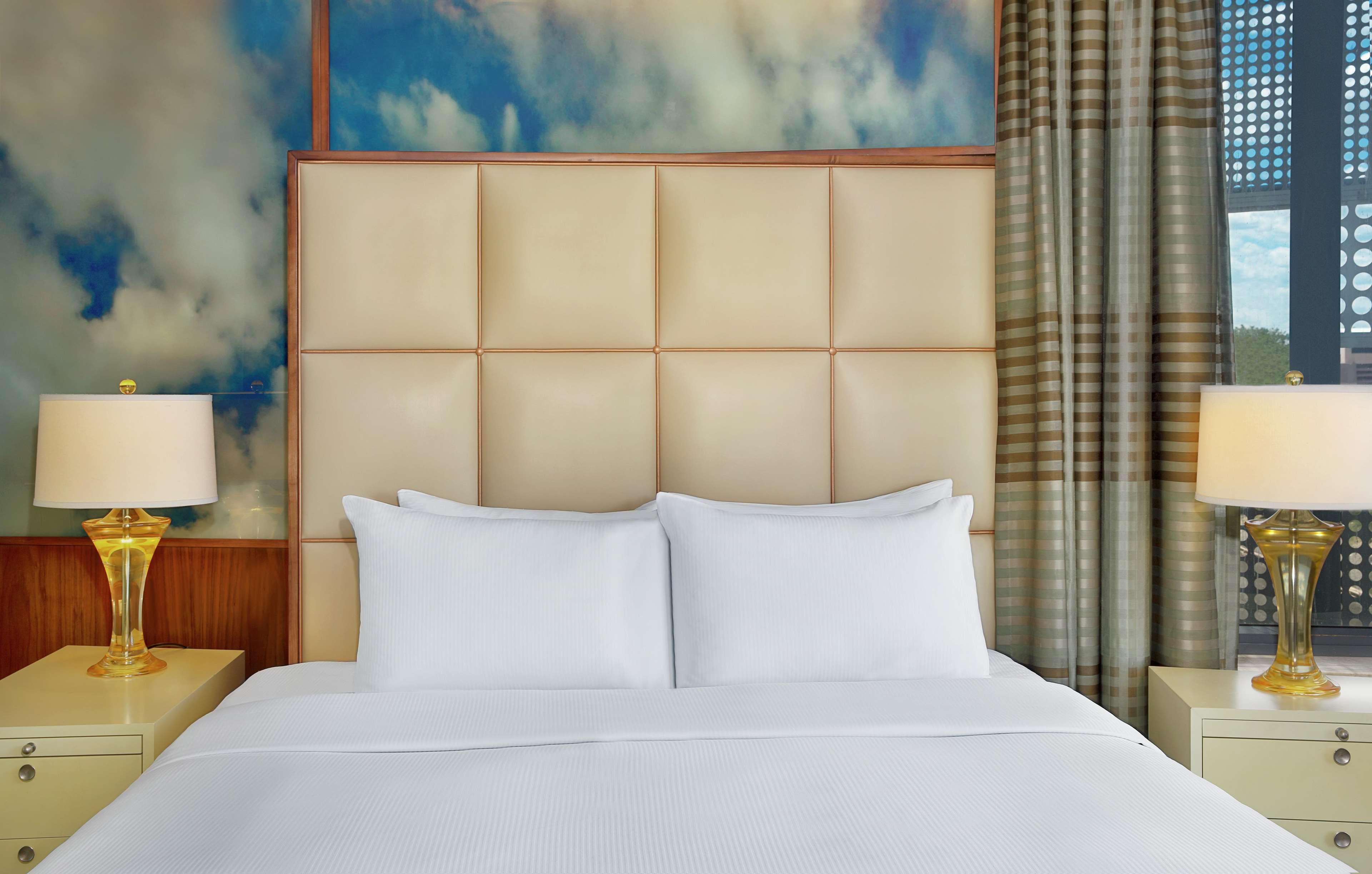 Double Deluxe King Bed