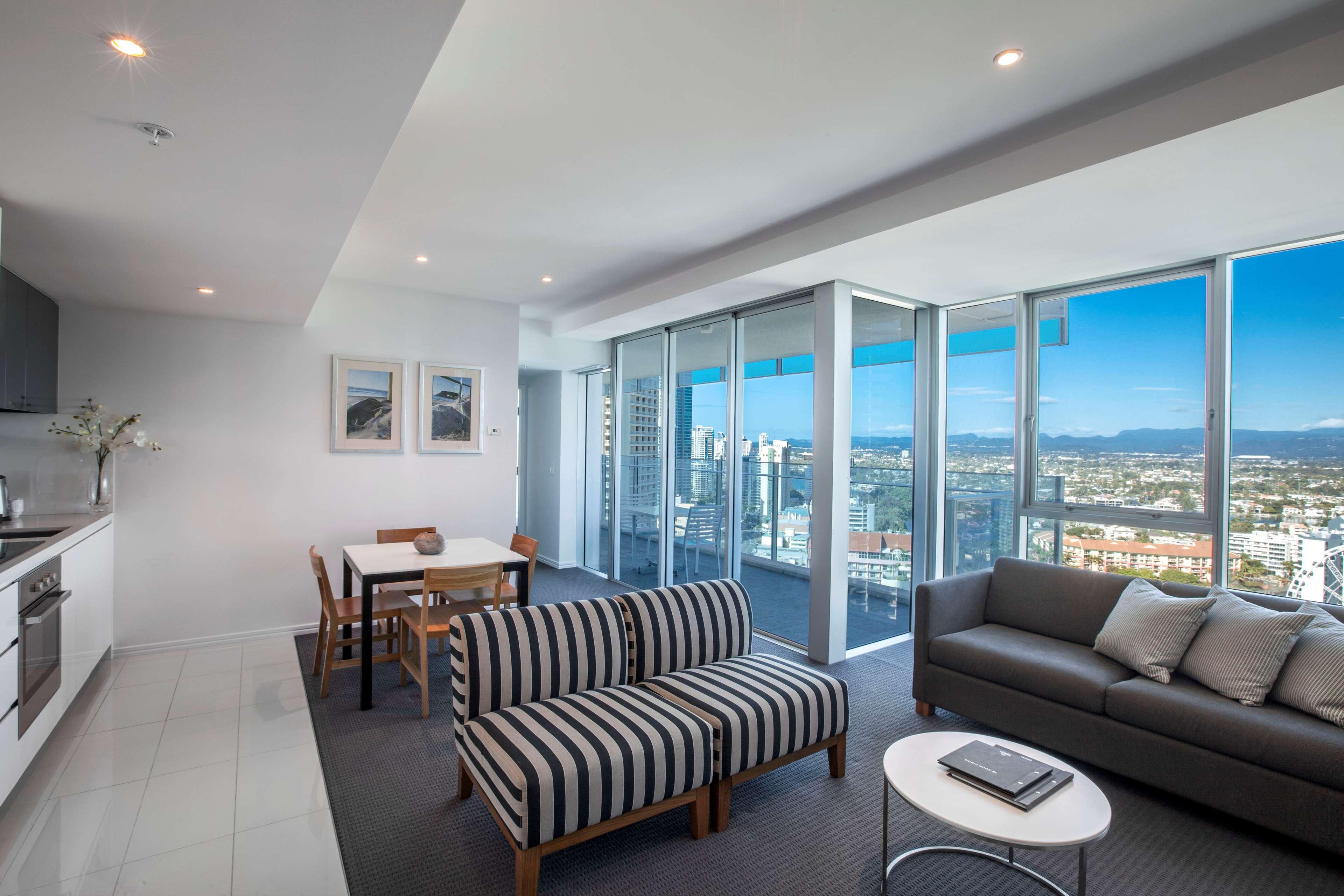 Room Luxury City View