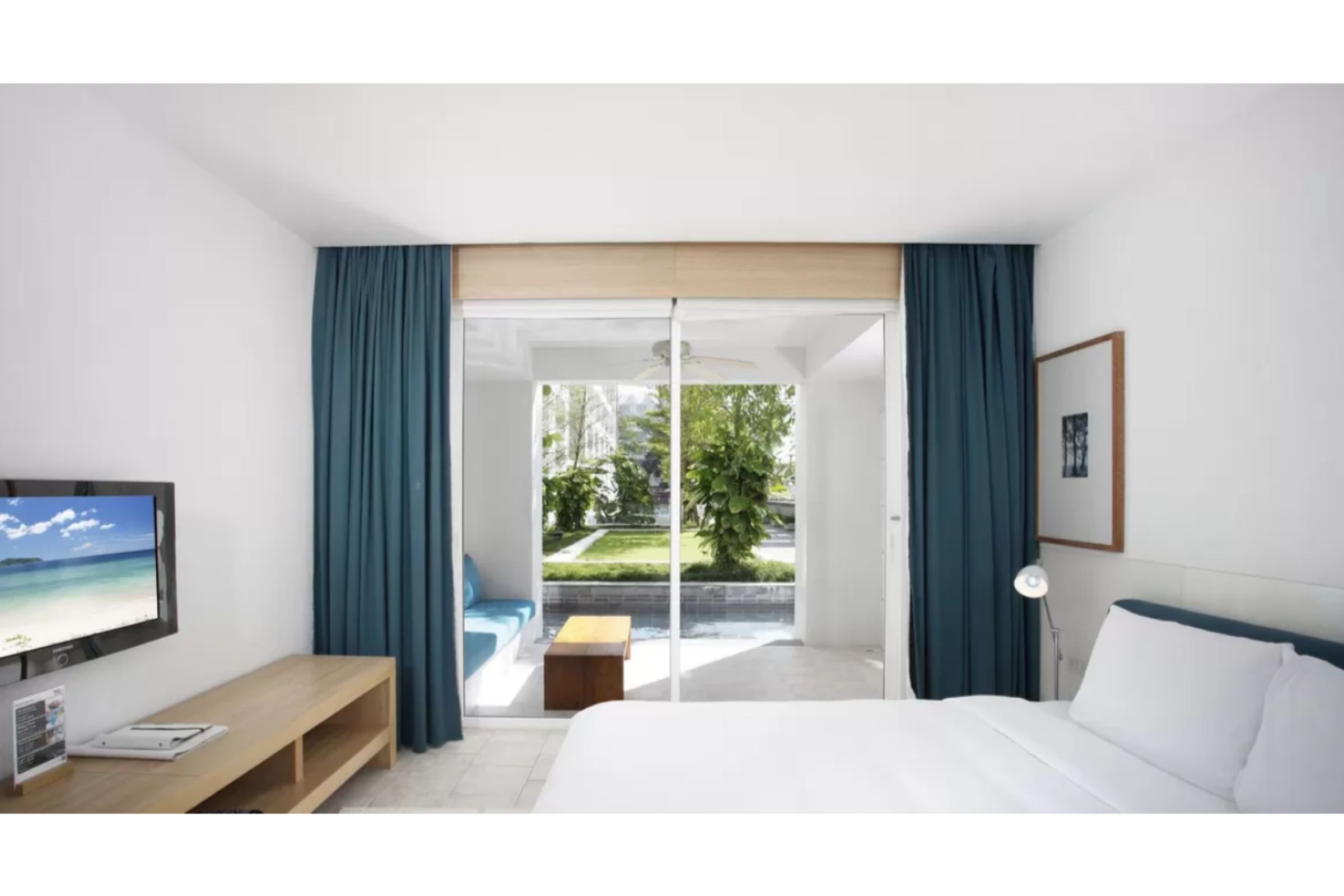 Double or Twin Deluxe