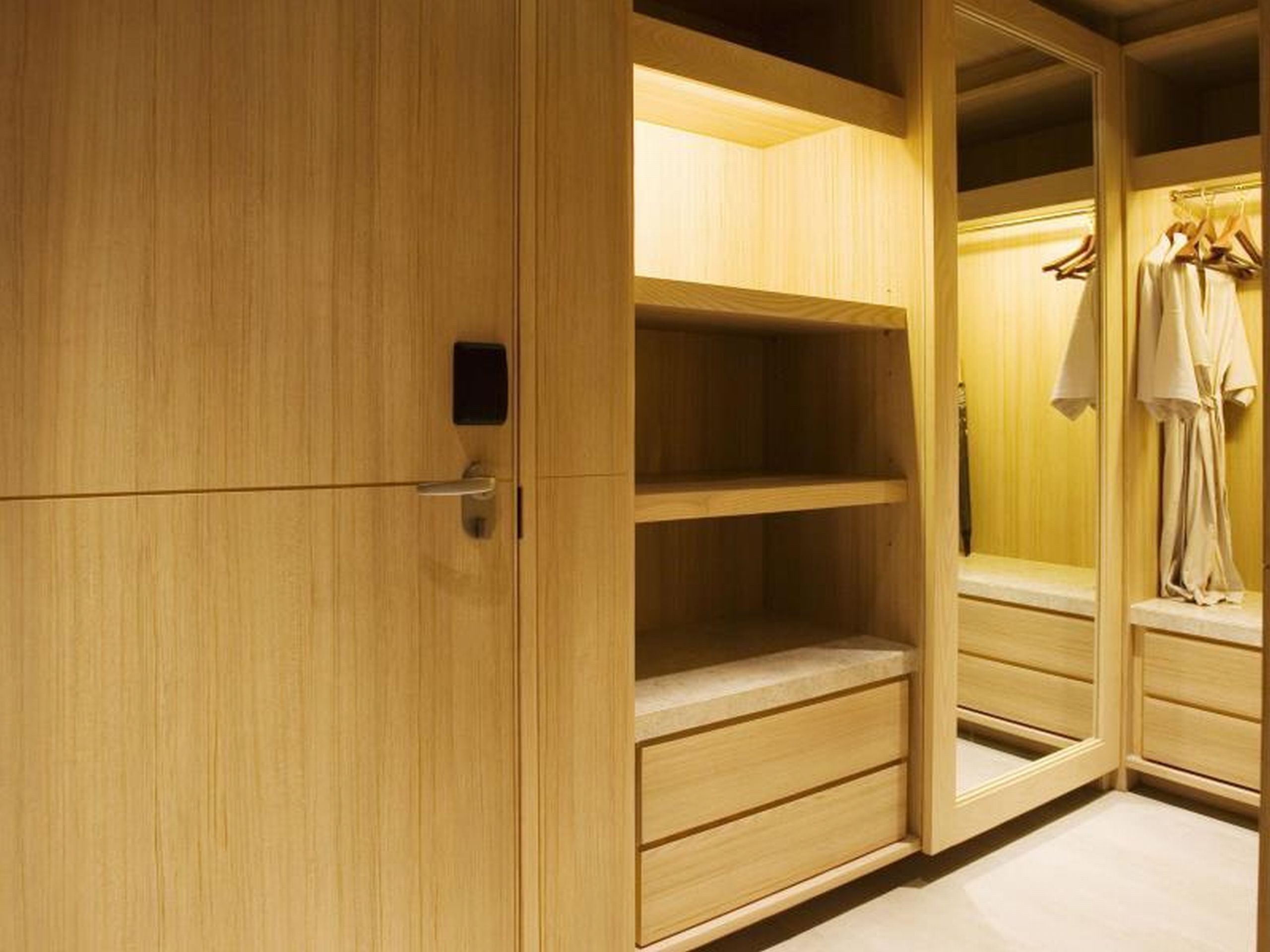 Double or Twin Deluxe