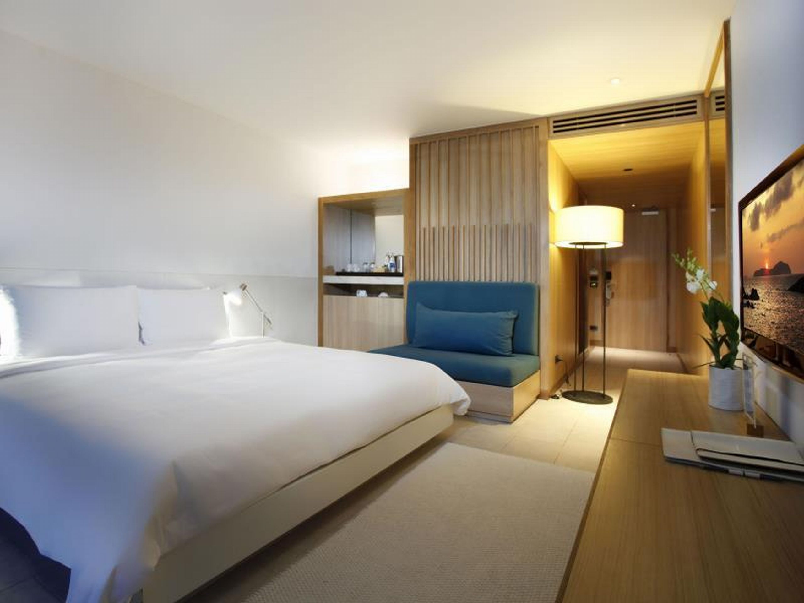 Double or Twin Deluxe