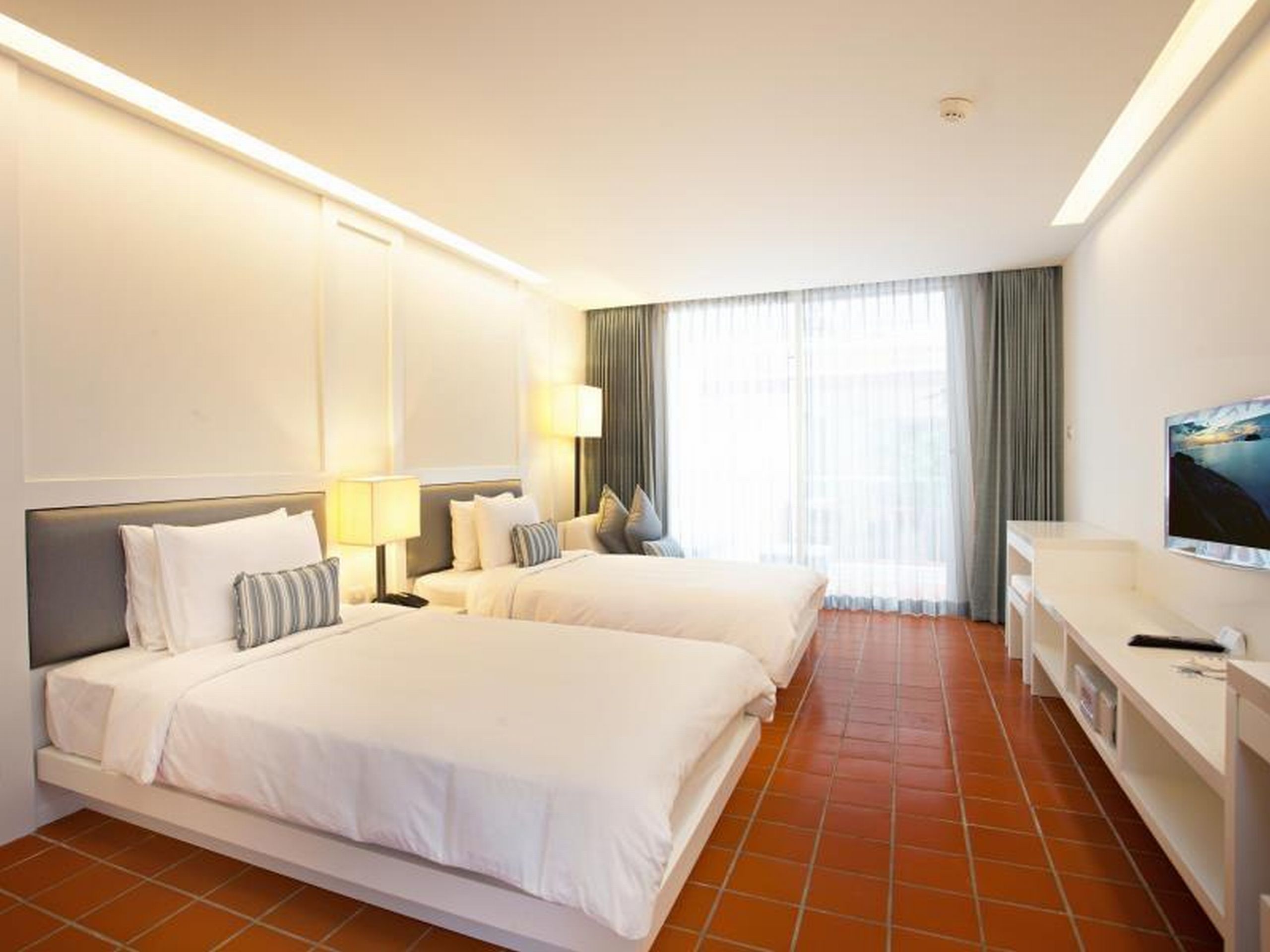 Double or Twin Superior