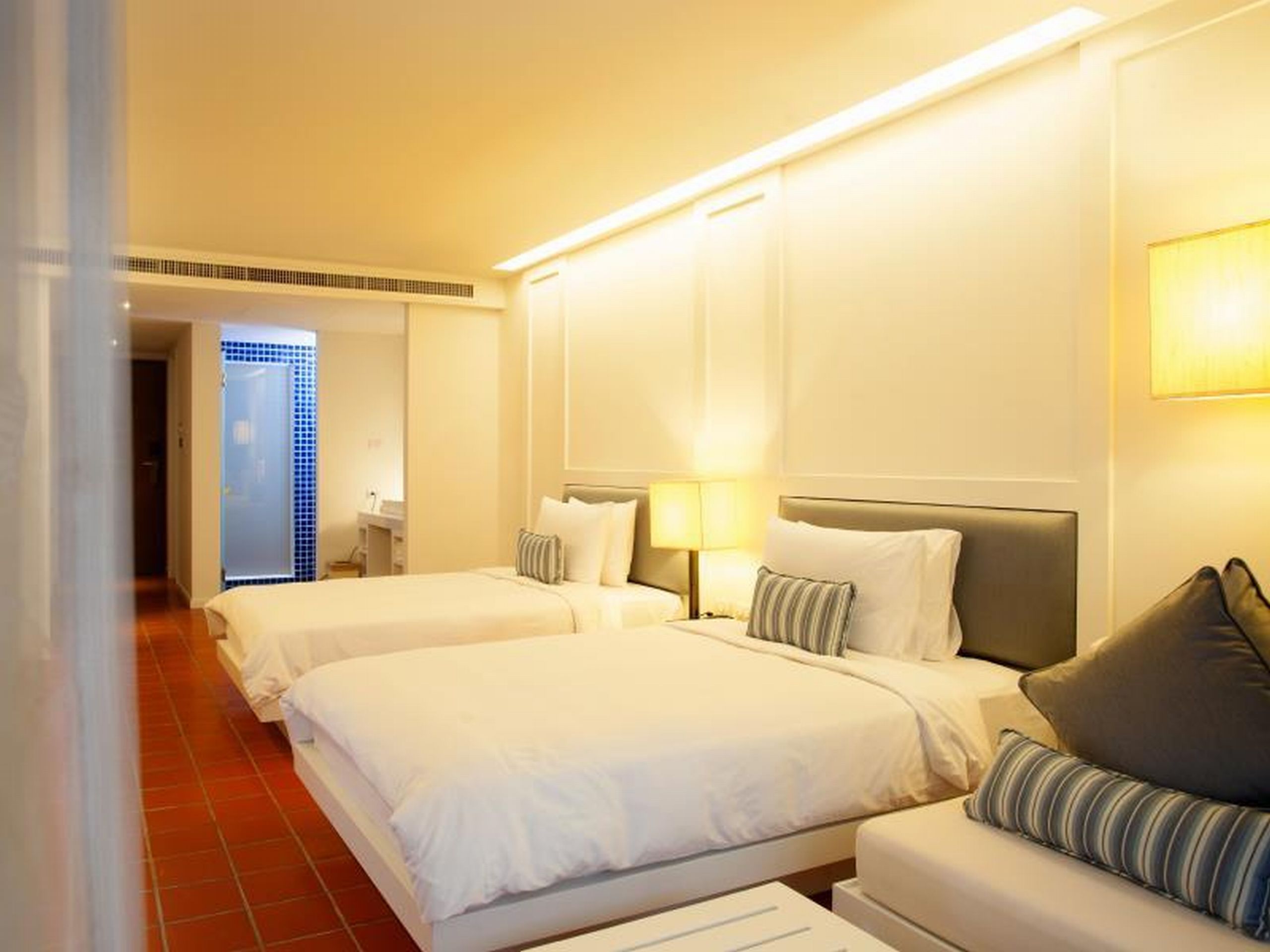 Double or Twin Superior