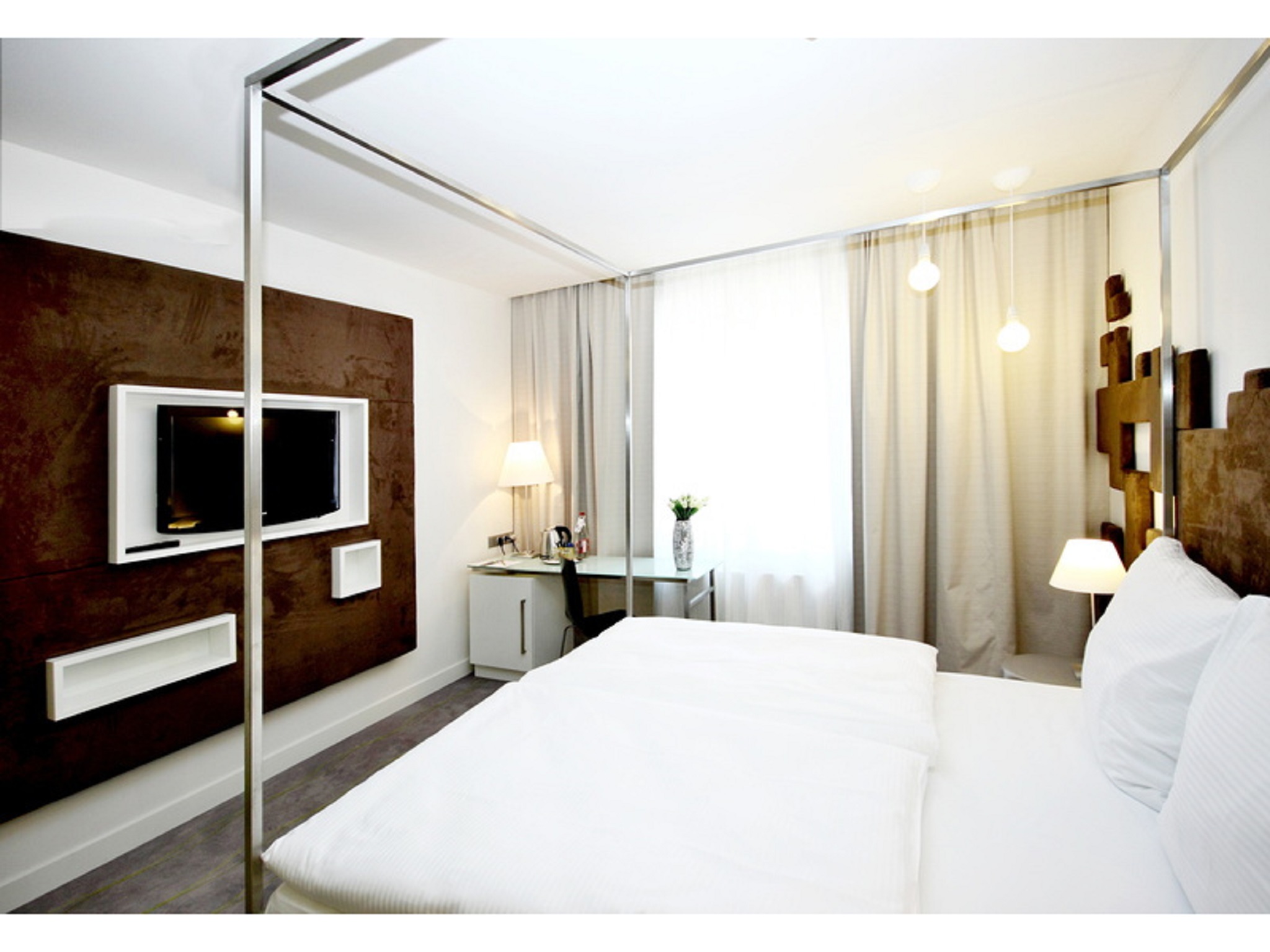 Double or Twin Executive