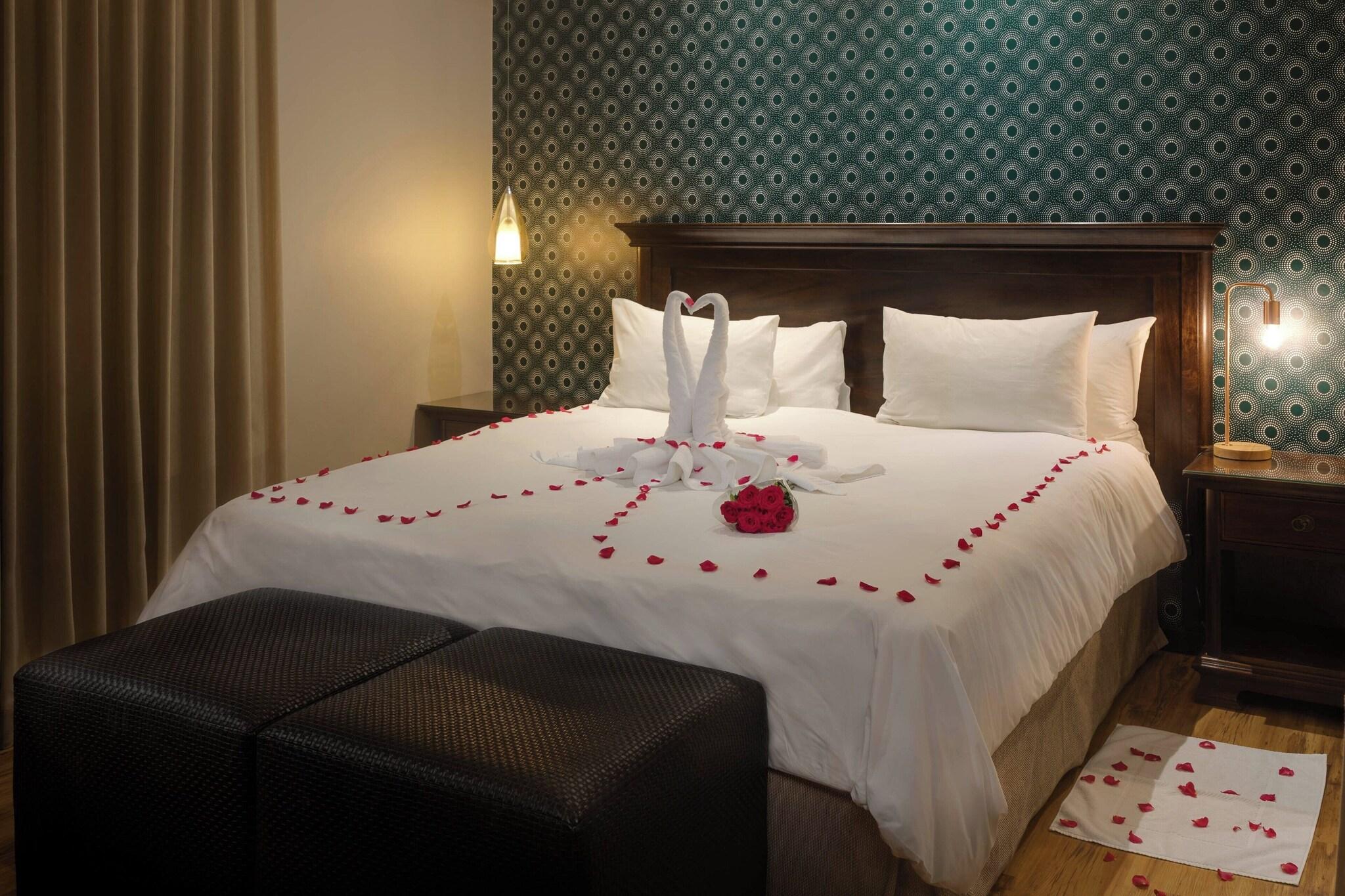 Double King Size Bed