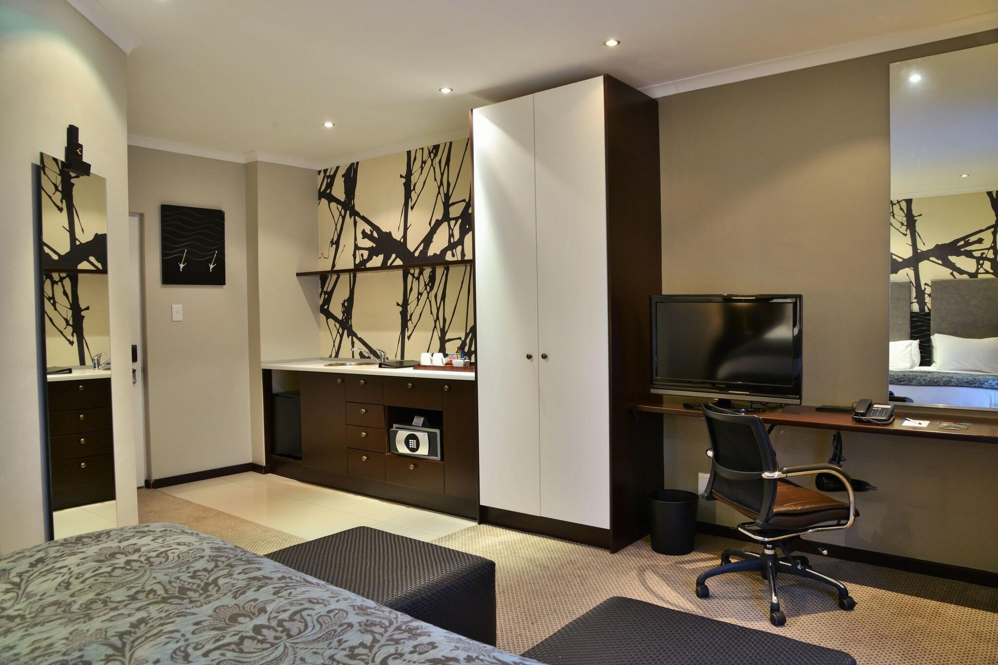 Apartment One Bedroom with Views